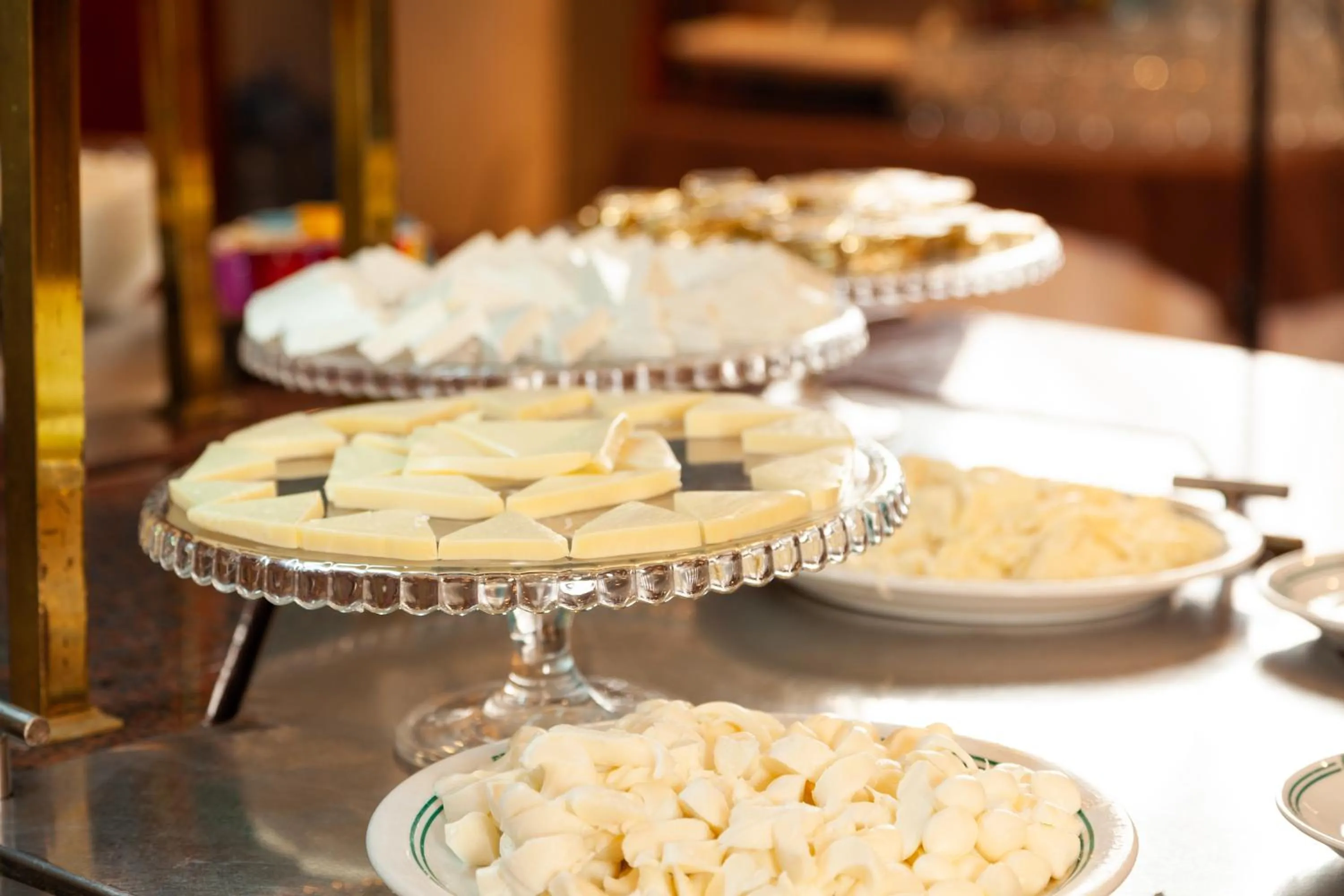 Food and drinks in Ozkaymak Konya Hotel