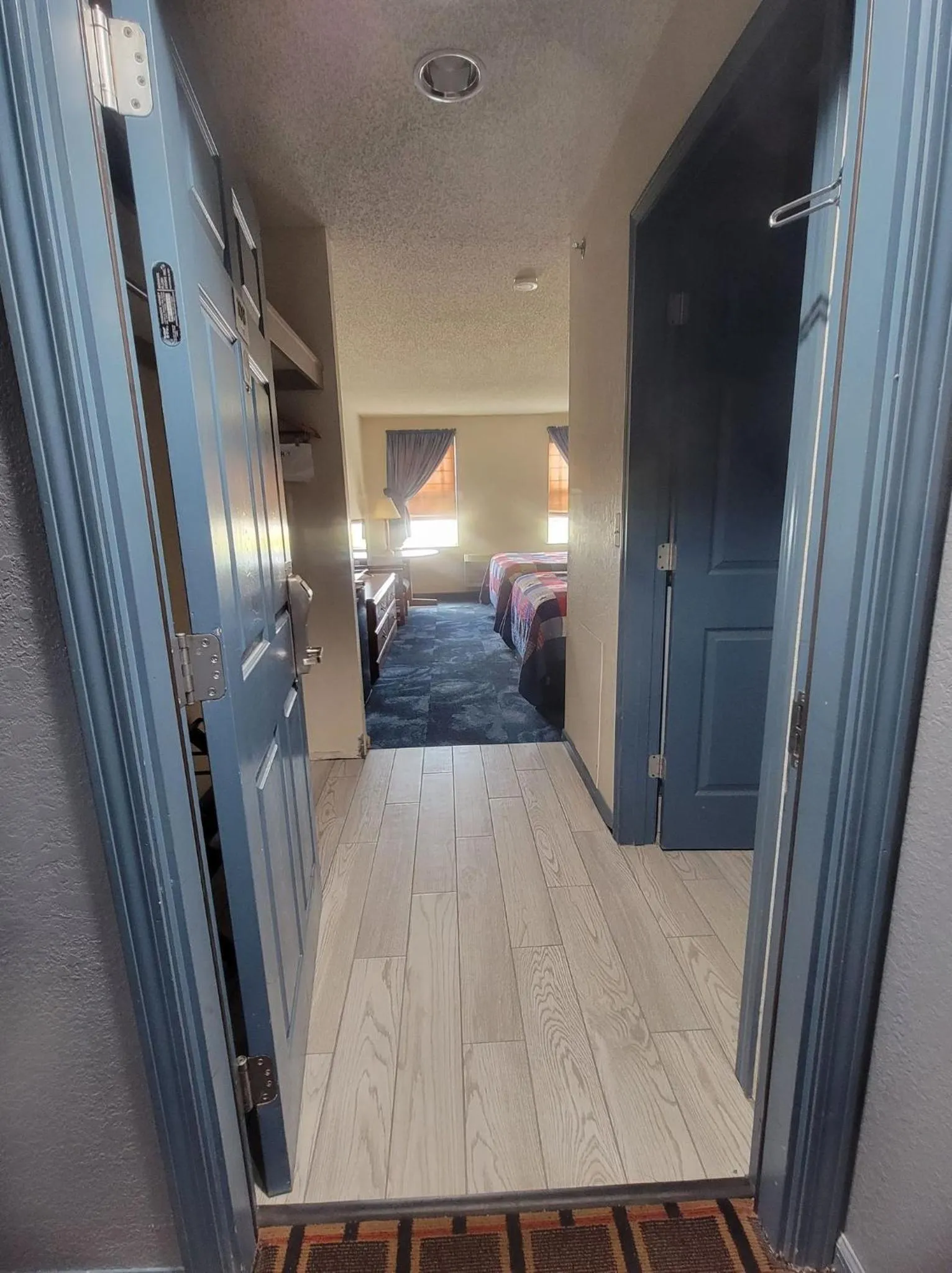 Bed in CountrySide Inn