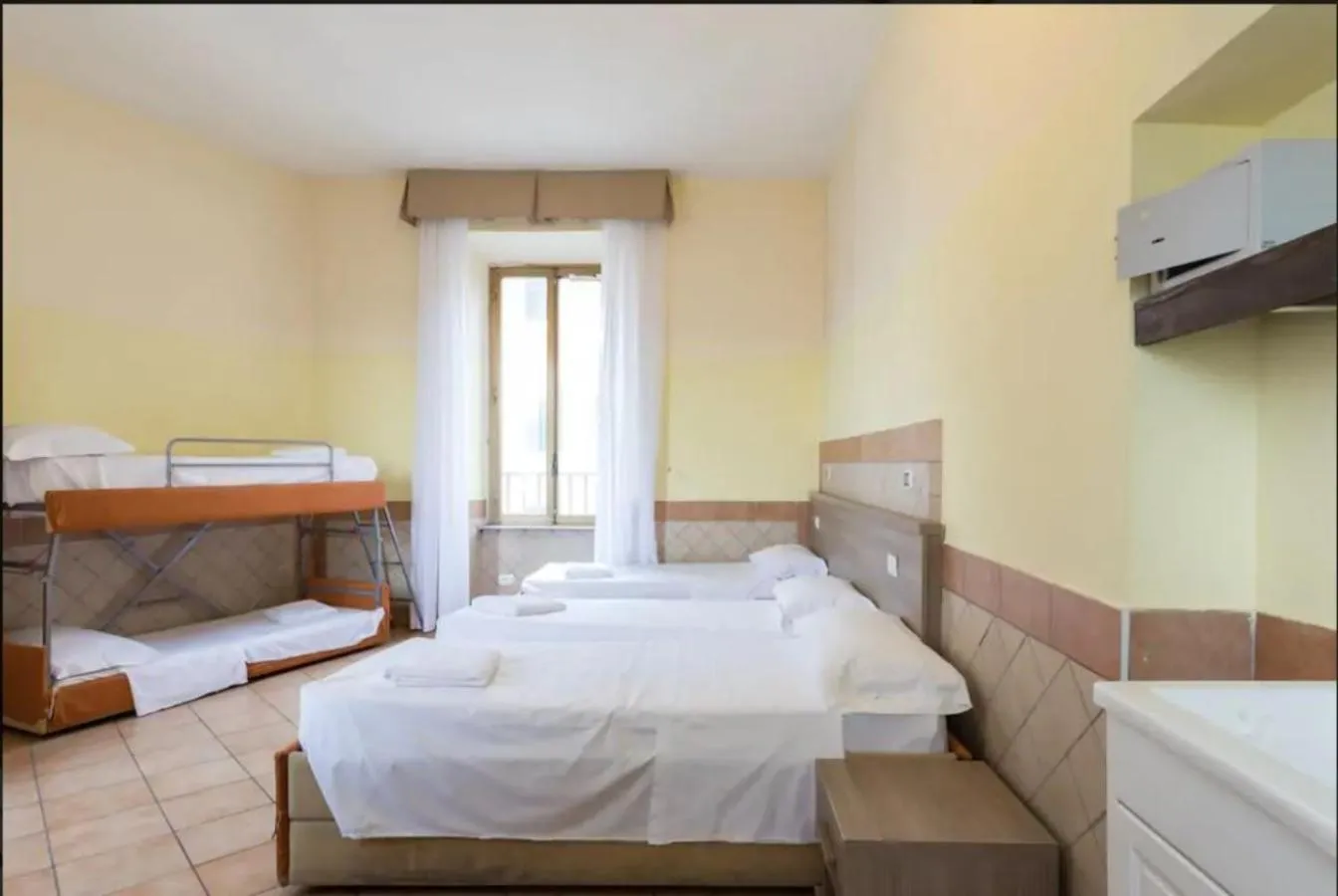 Bedroom, Bed in Alex Romano