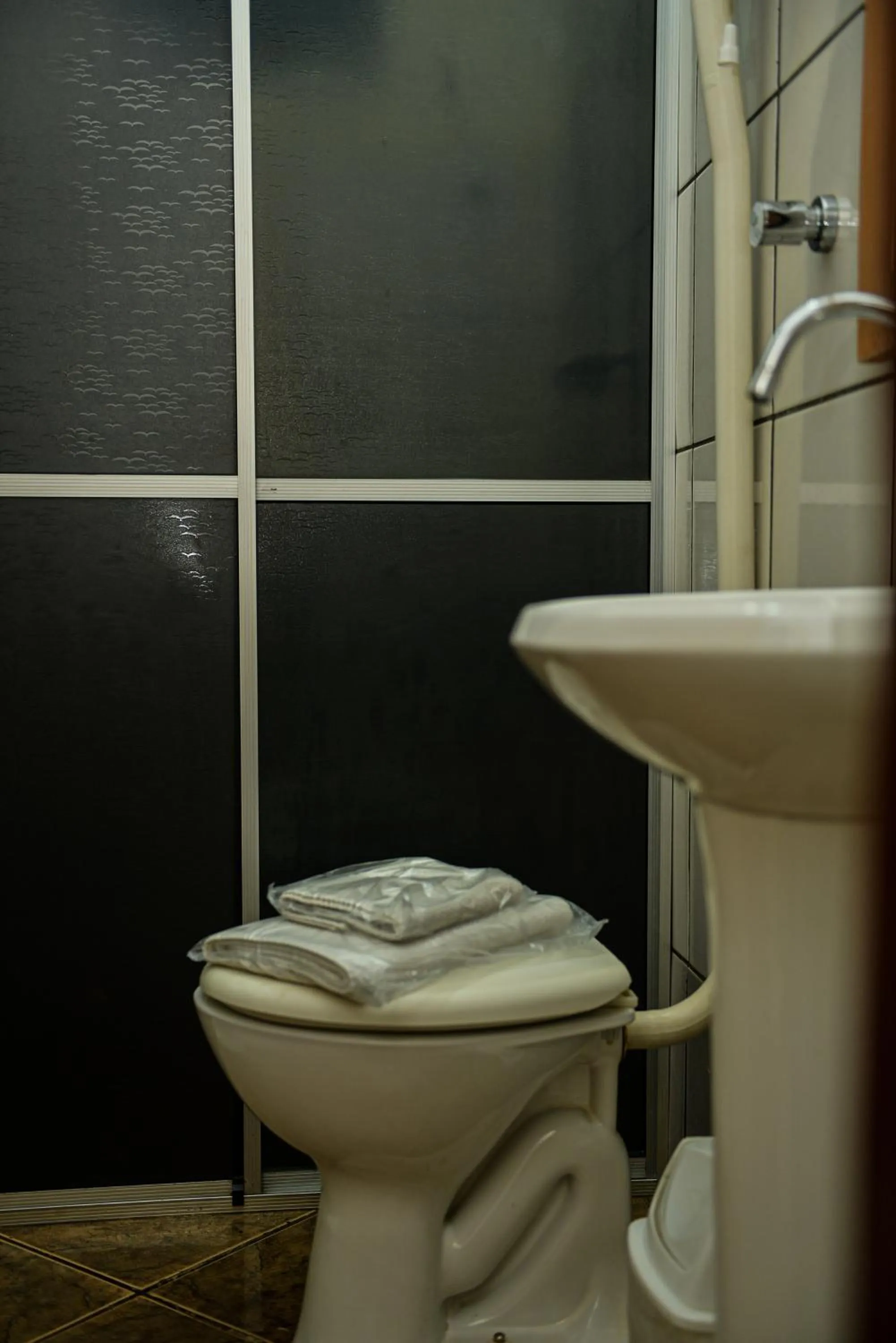 Bathroom in Hotel D'Nápoles