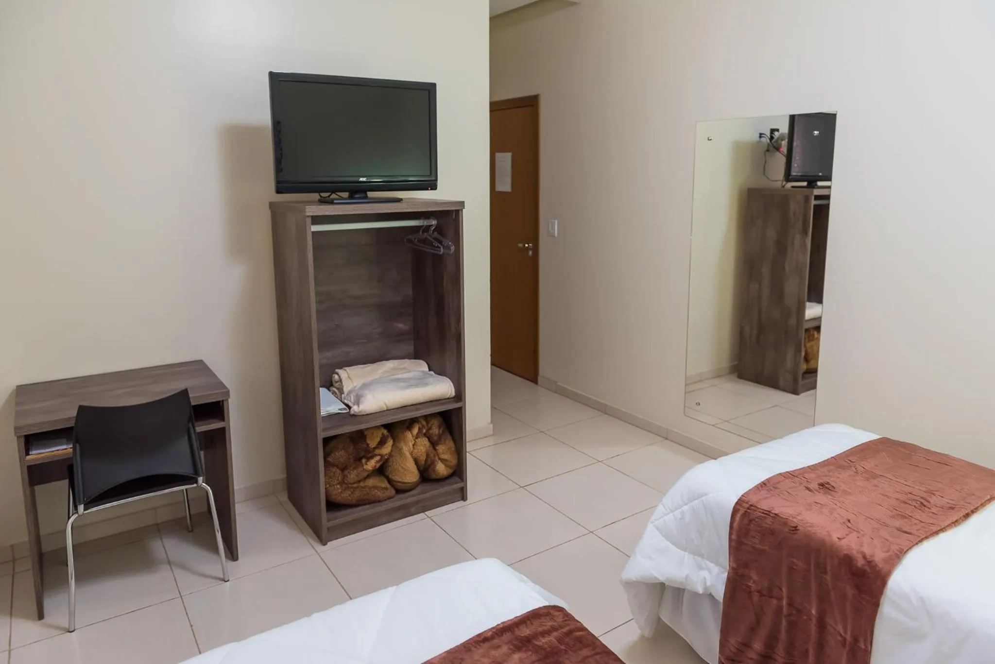 Bedroom, Bed in Hotel D'Nápoles