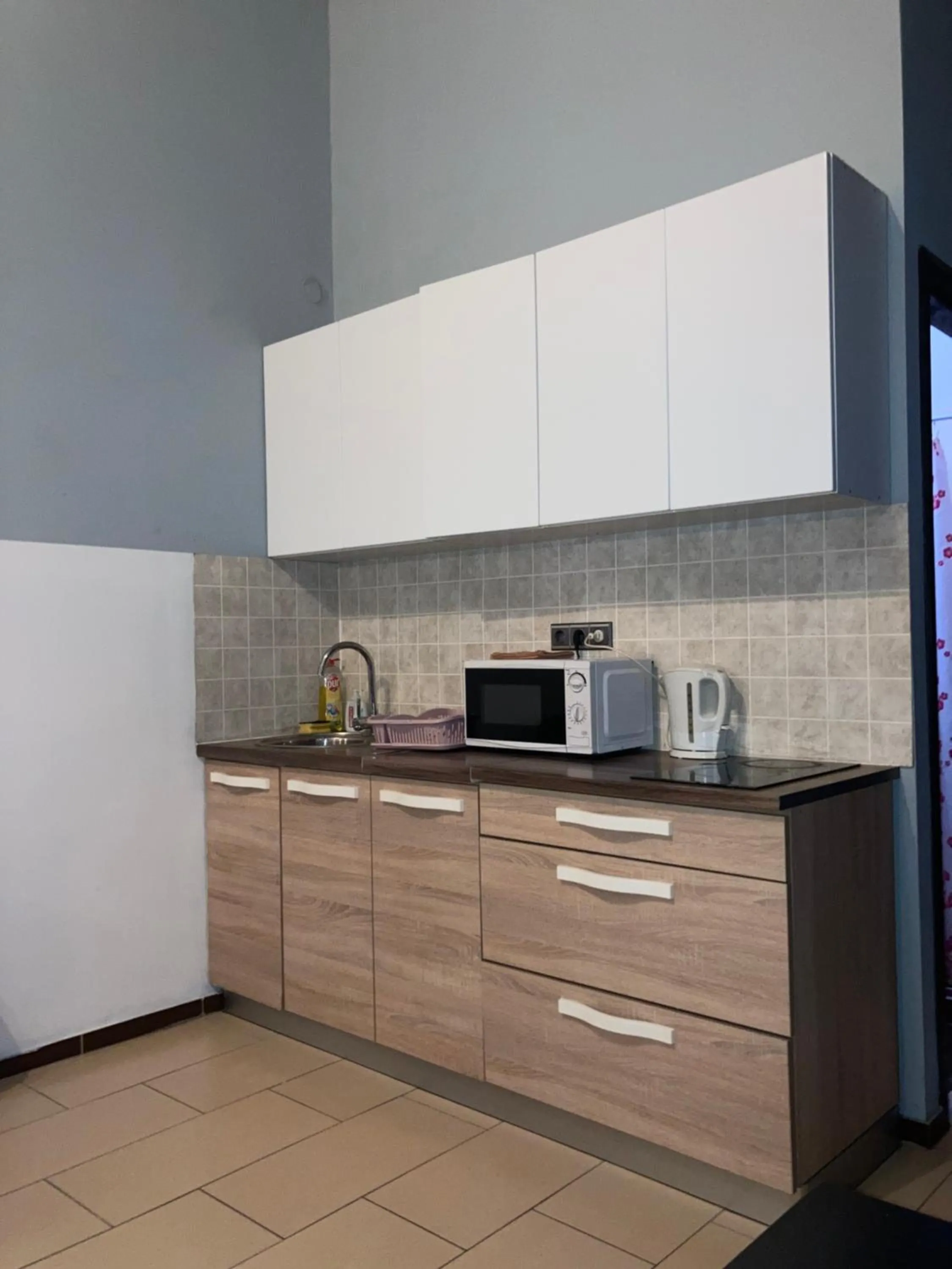 kitchen in Boomerang Hostel