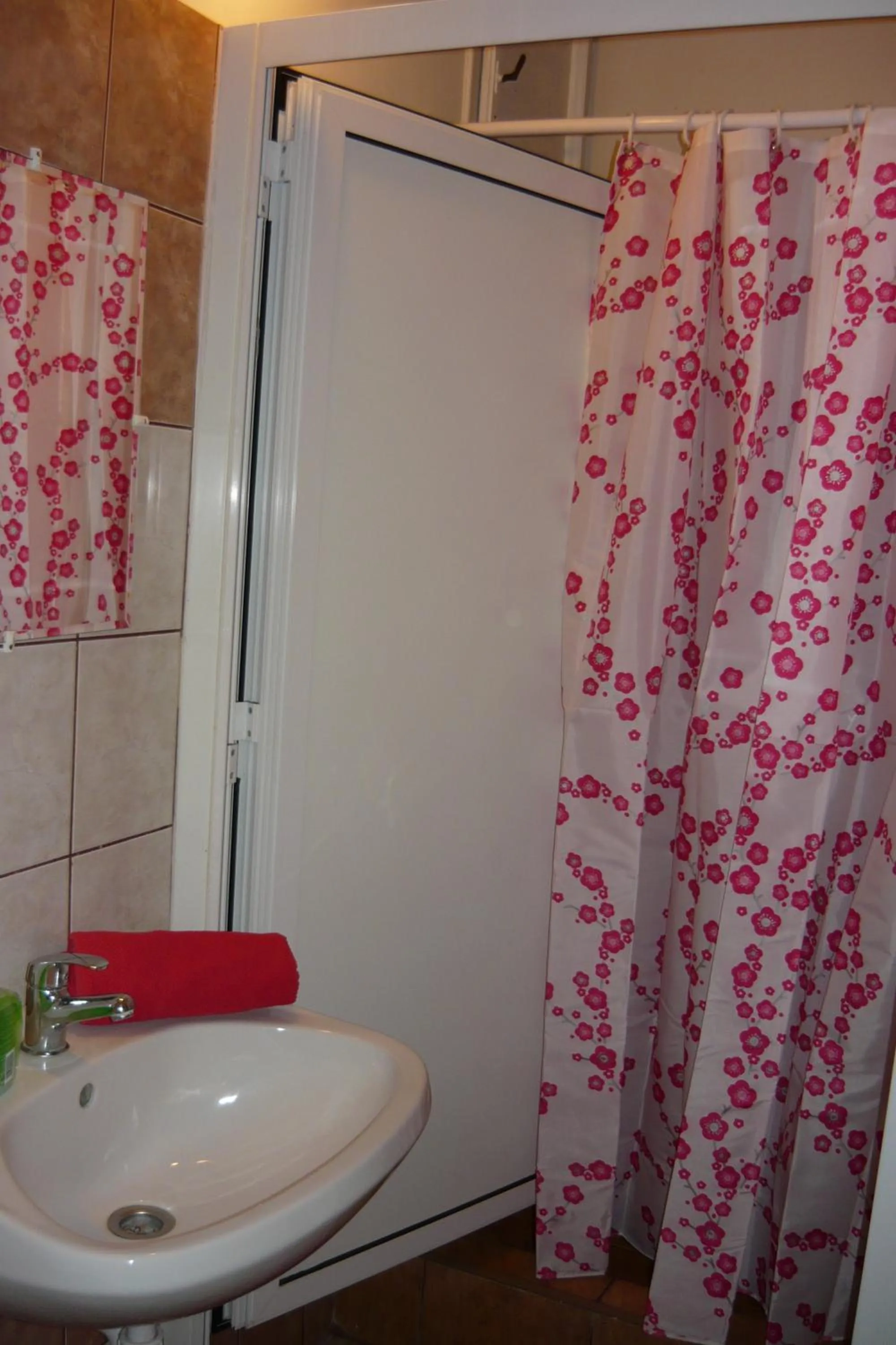 Bathroom in Boomerang Hostel