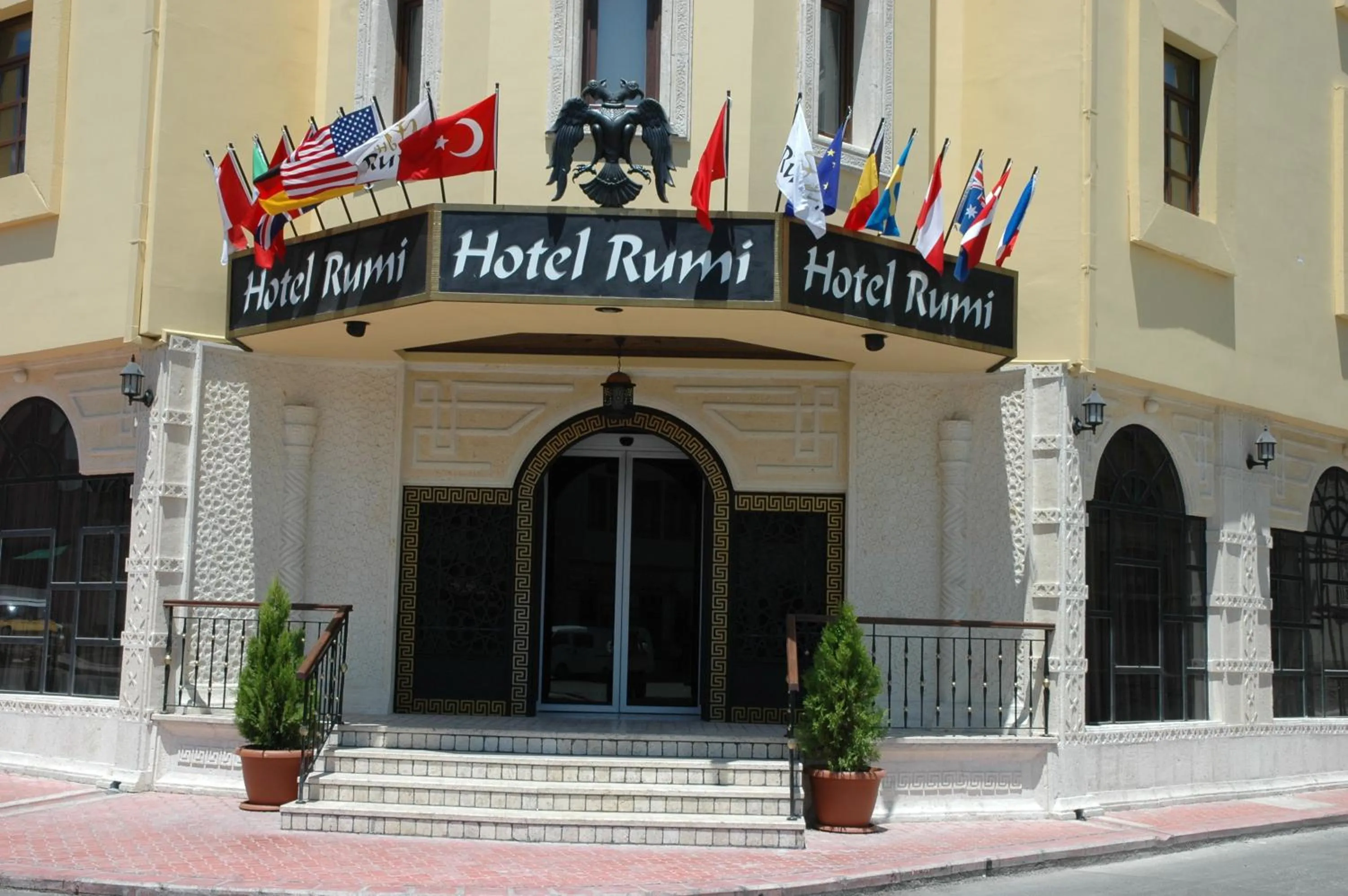 Facade/entrance in Rumi Hotel