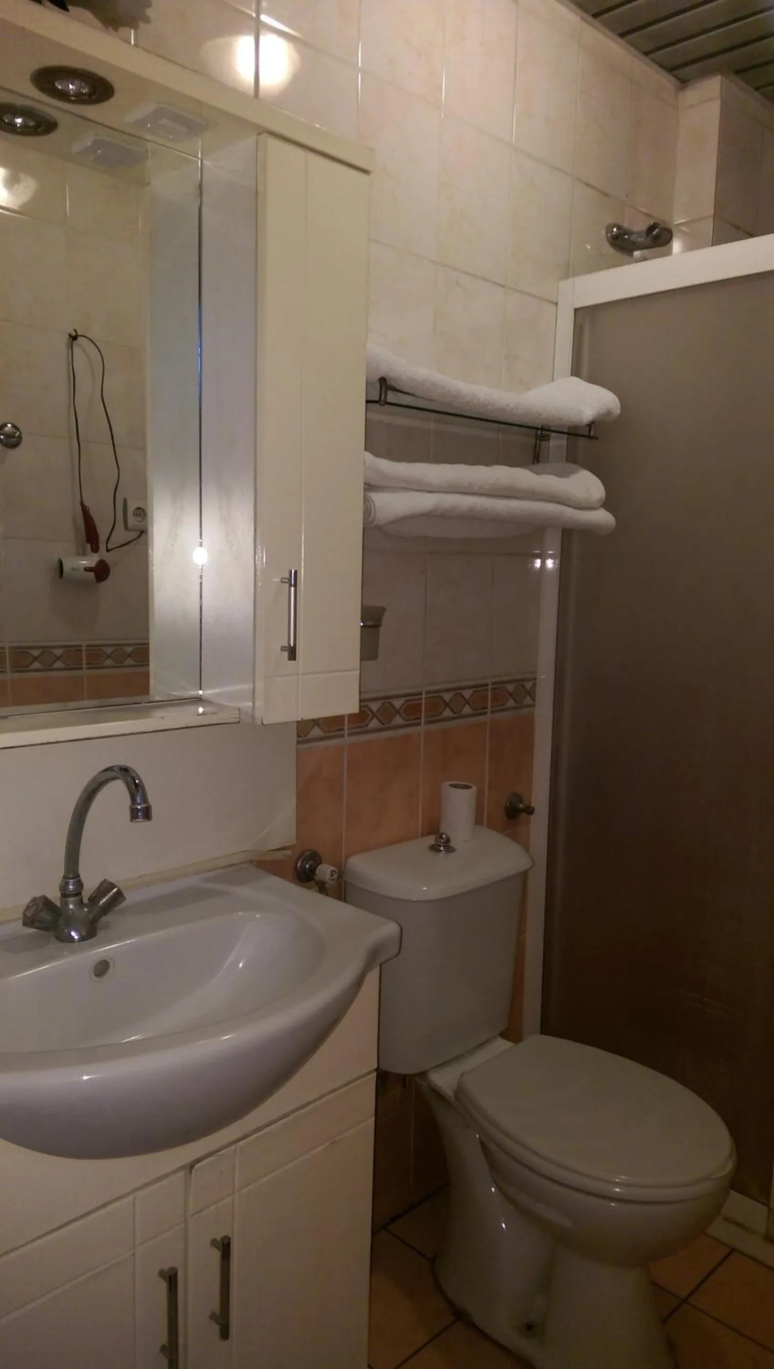 Bathroom in Mevlana Hotel