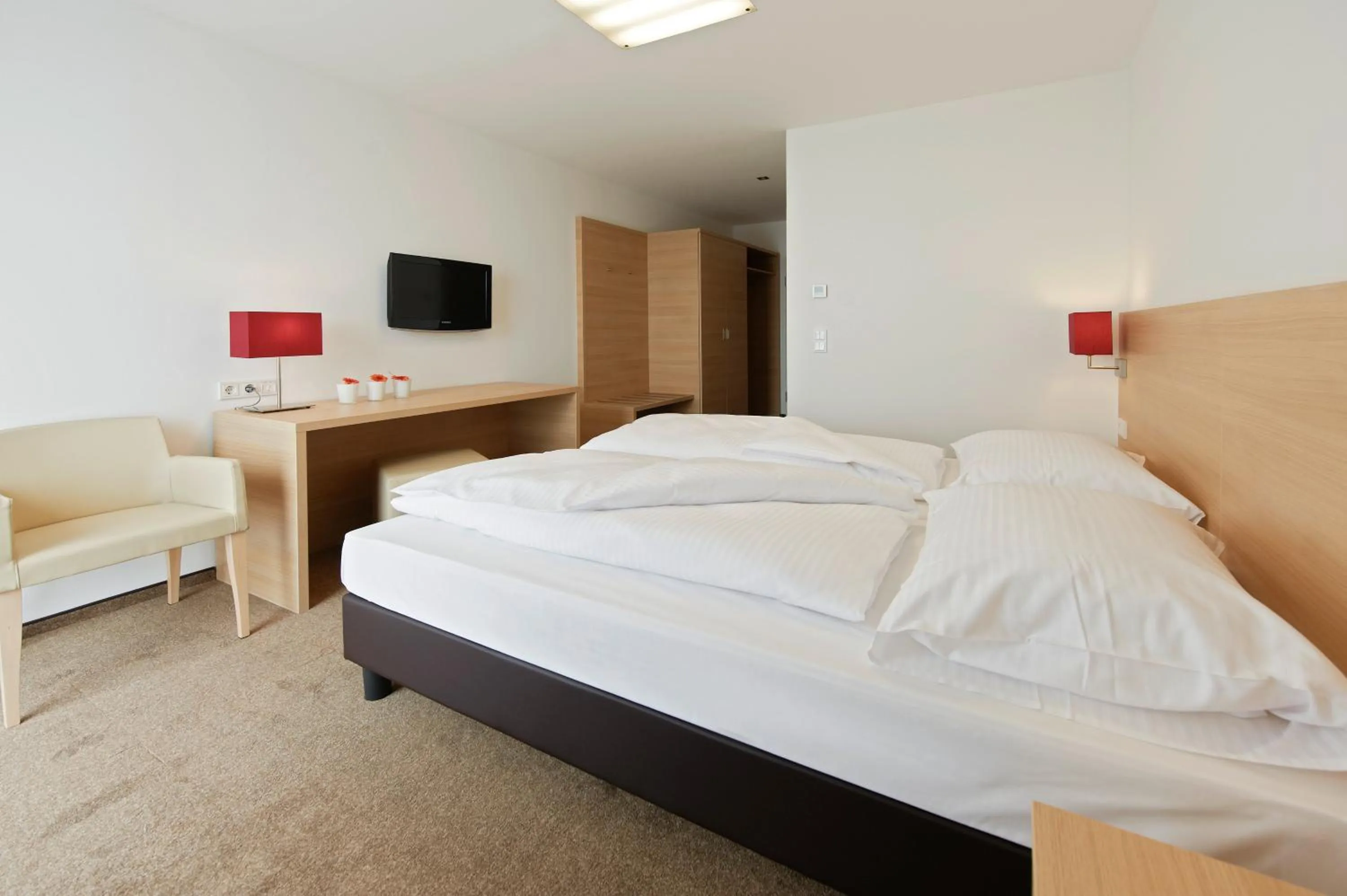 Bed in Sternen Hotel Wolfurt