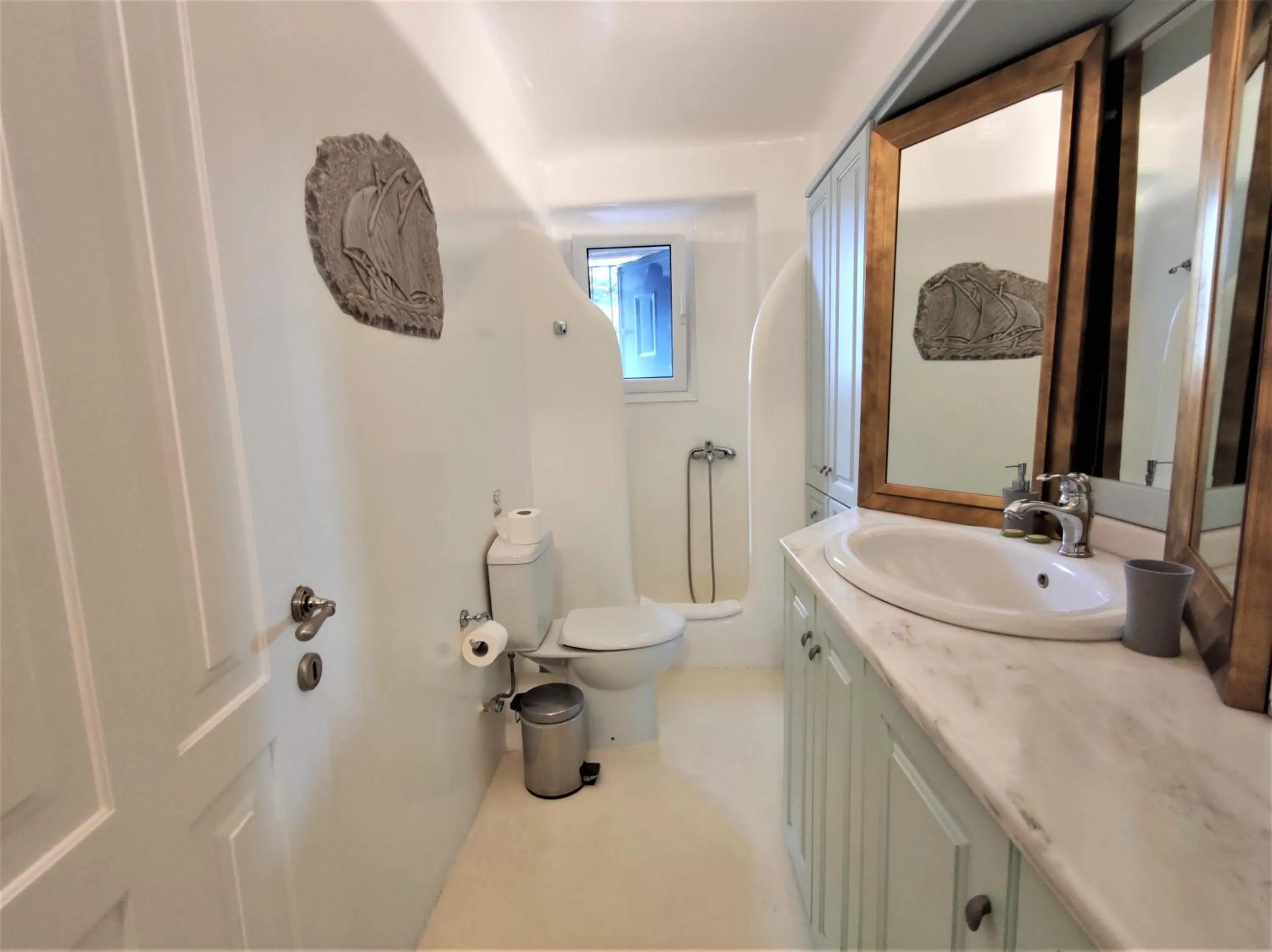 Shower in Mykonian Iros Suites & Villas