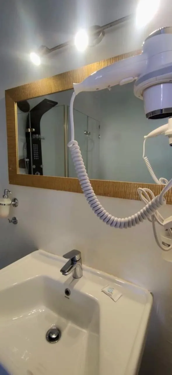 Mykonian Iros Suites & Villas