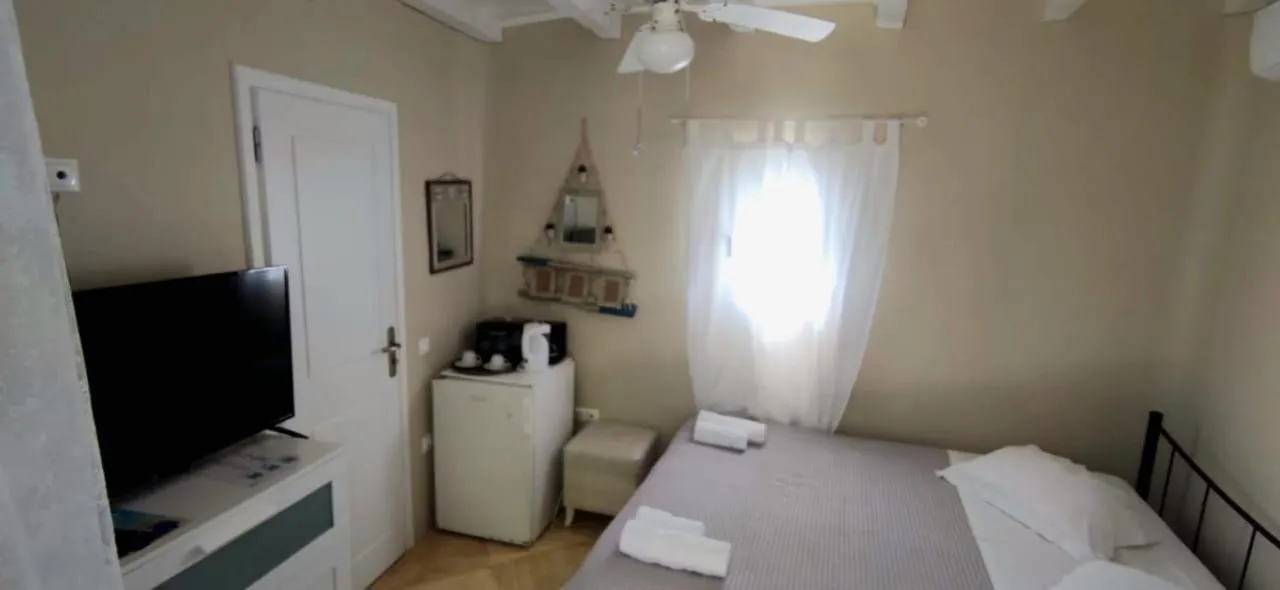 Mykonian Iros Suites & Villas