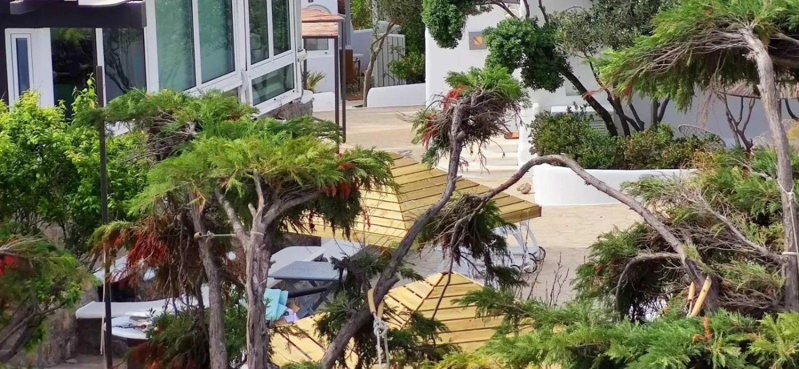 Mykonian Iros Suites & Villas