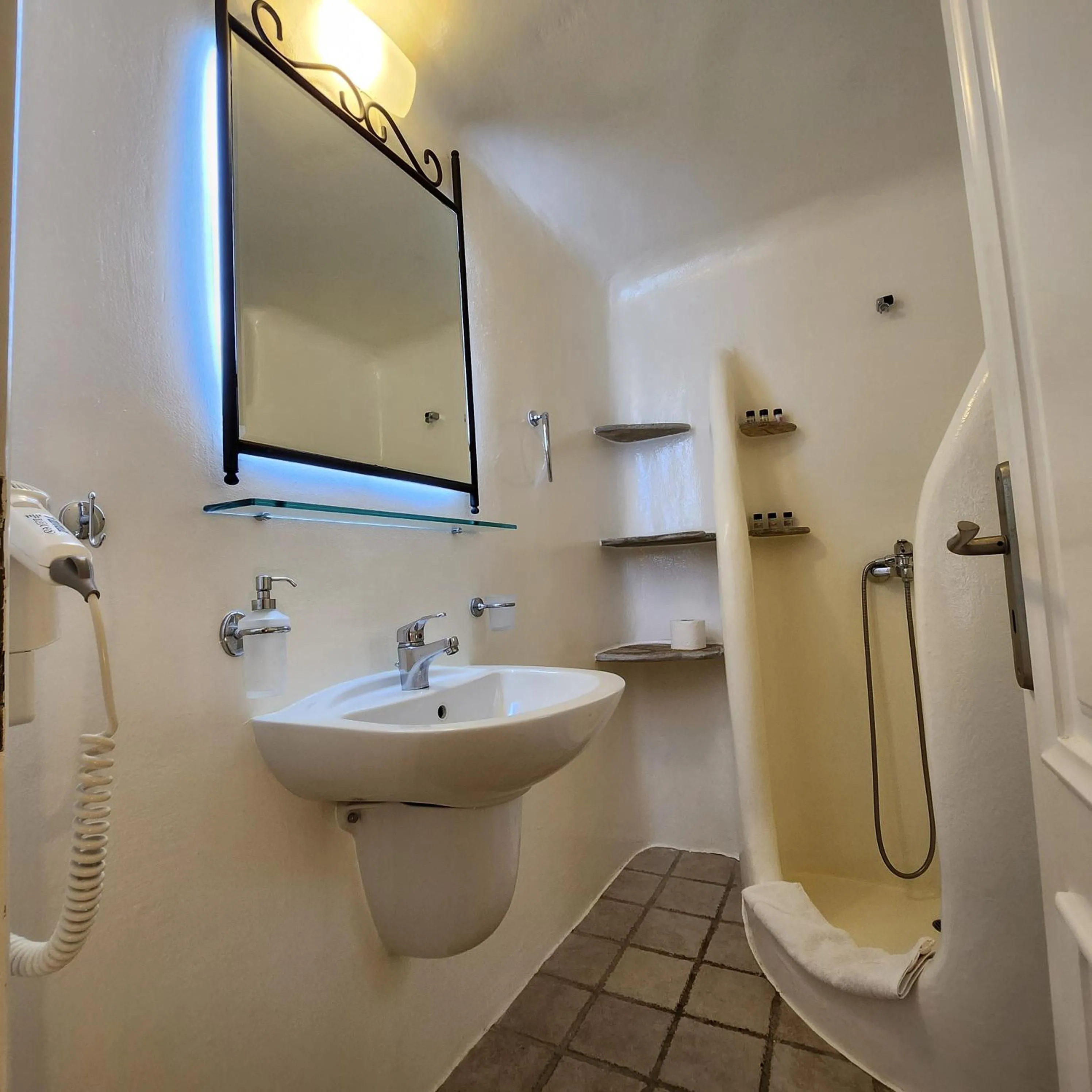 Toilet in Mykonian Iros Suites & Villas