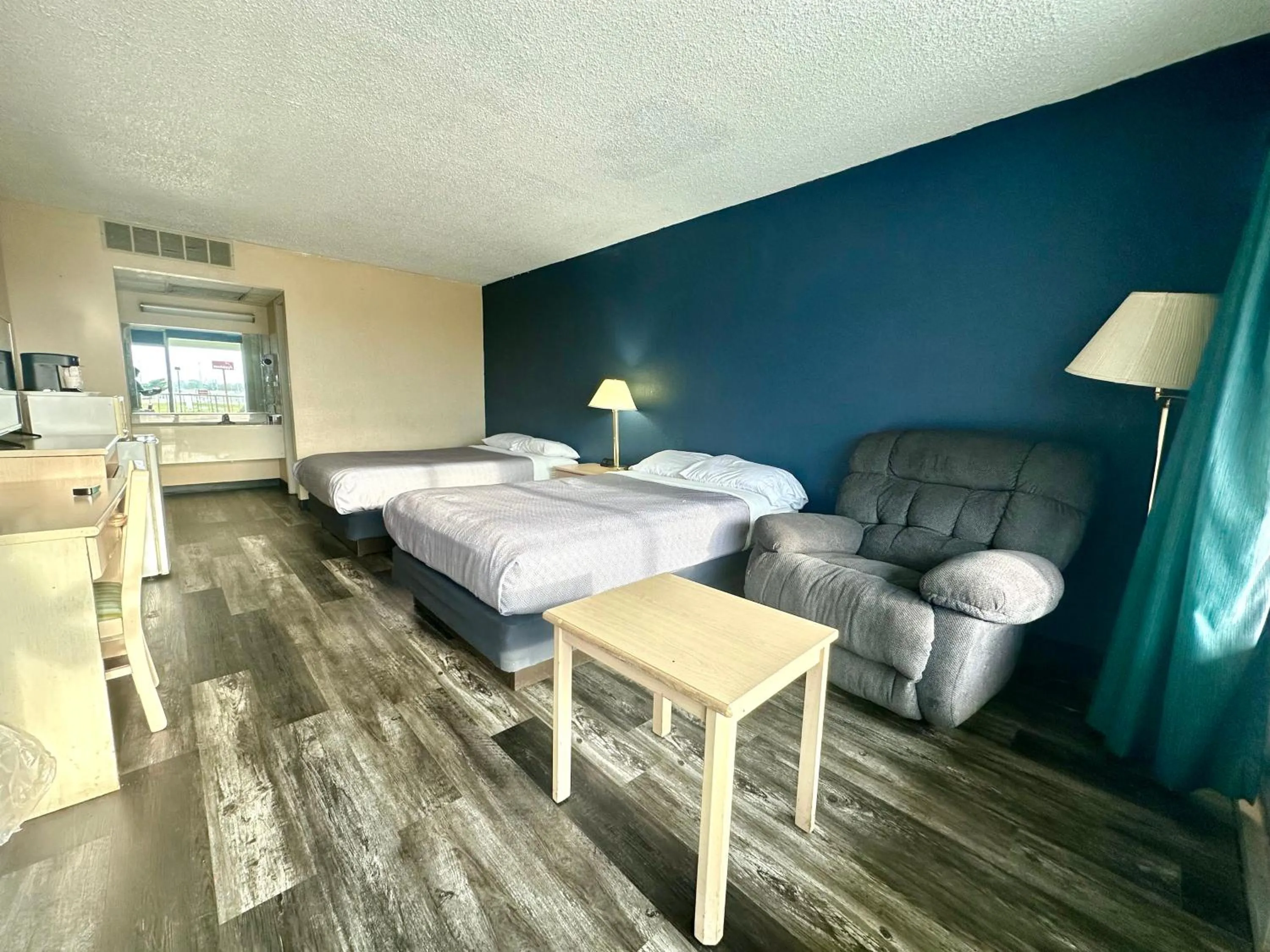 Bed in Hospitality House Union City I 69 US 51, TN