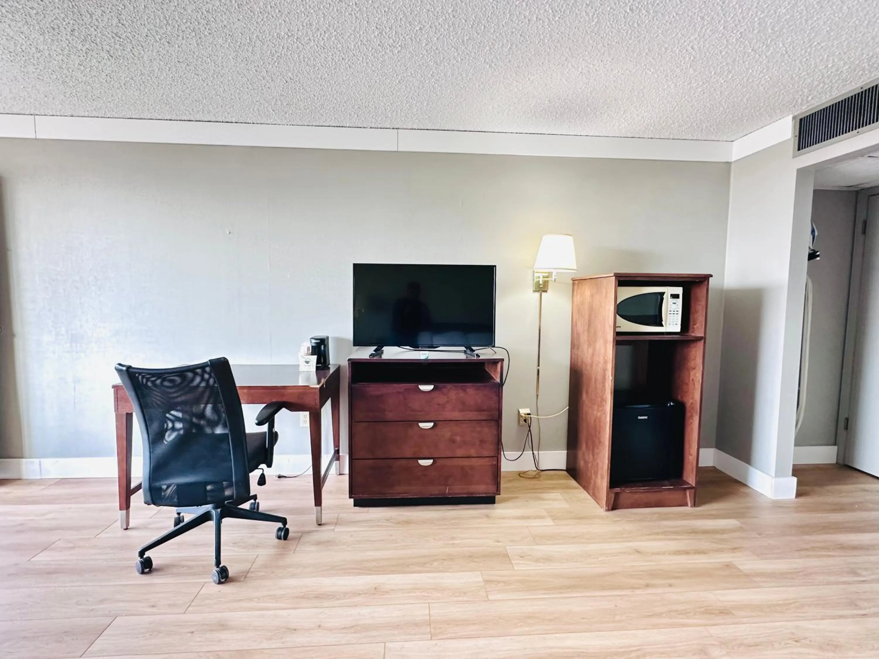 TV and multimedia in Hospitality House Union City I 69 US 51, TN