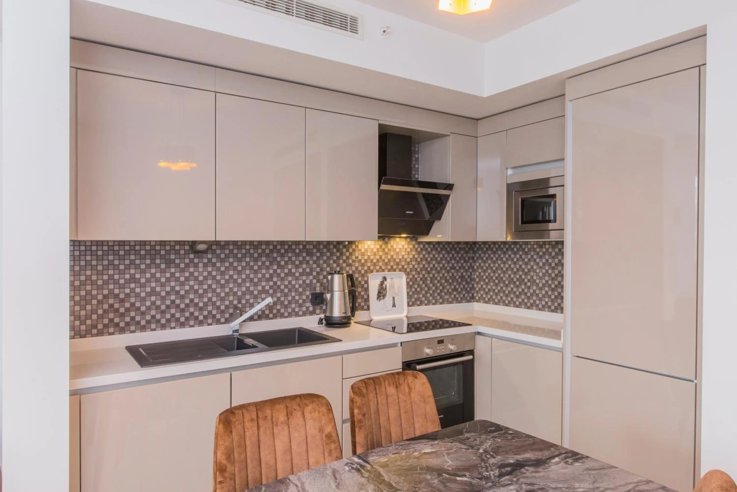 Kitchen or kitchenette in Classy Suite Taksim
