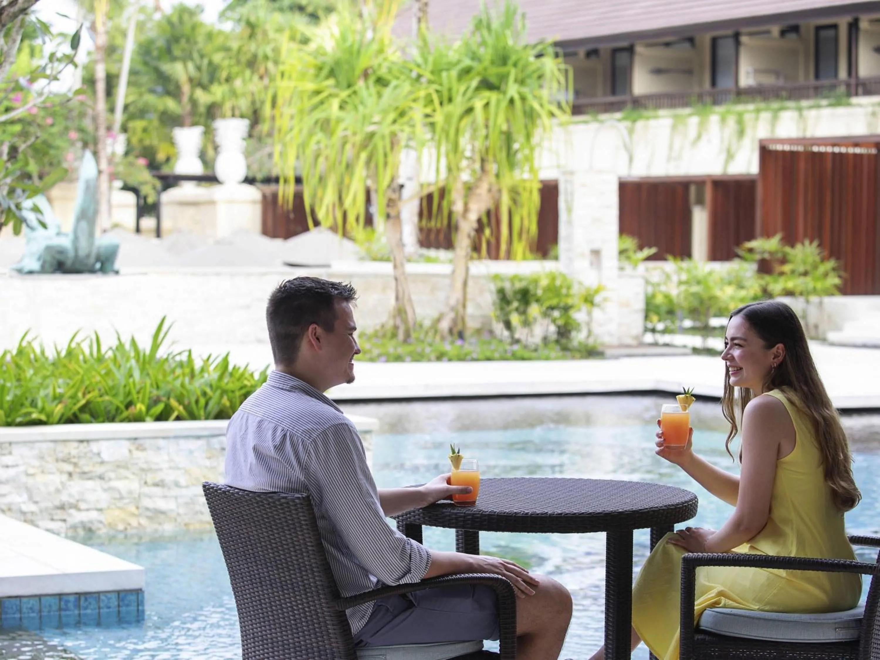 Restaurant/places to eat in Novotel Bali Benoa