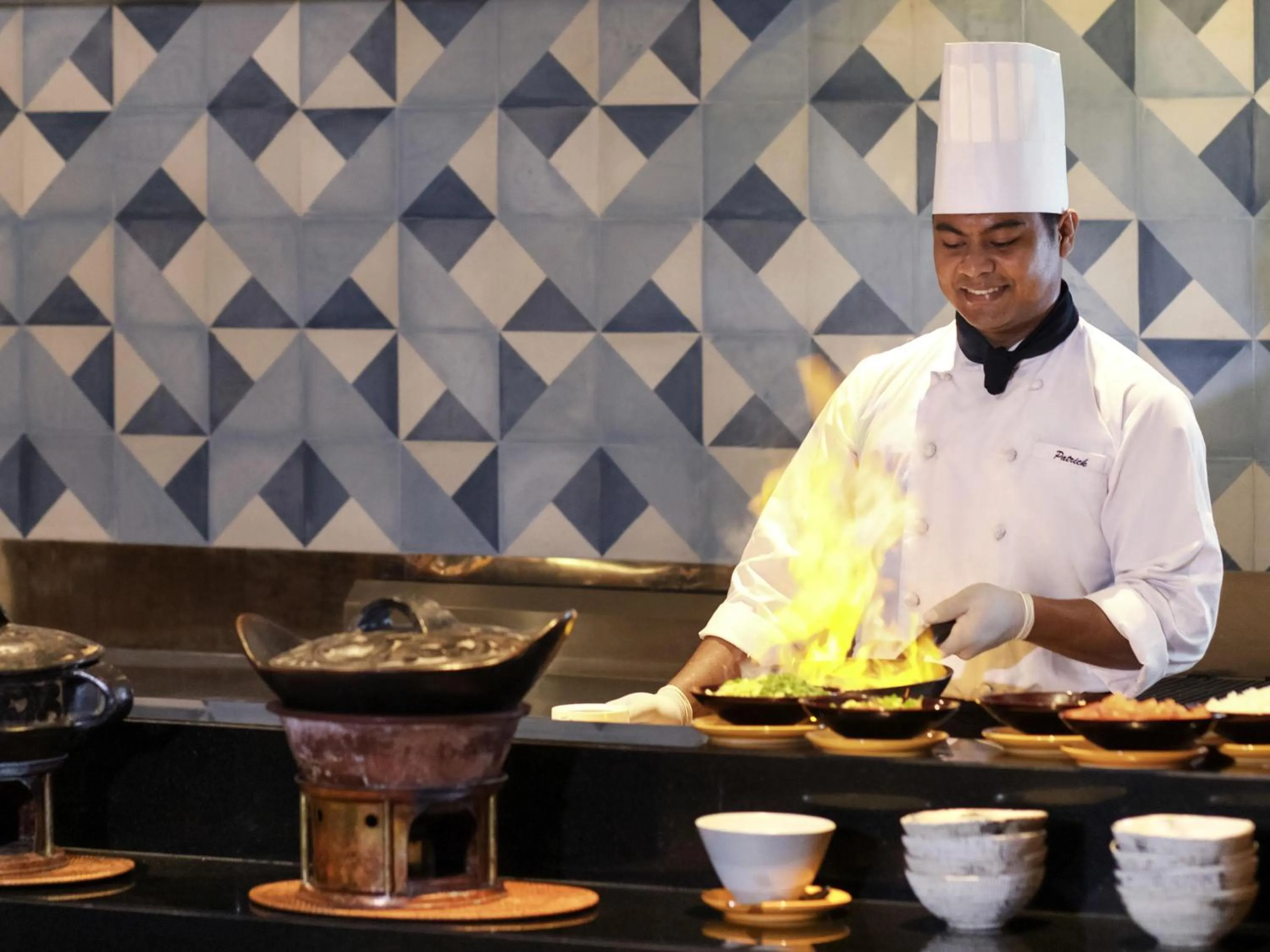 Restaurant/places to eat in Novotel Bali Benoa