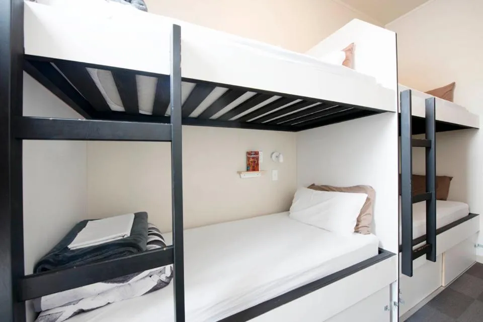 Bed in Bridge Backpackers