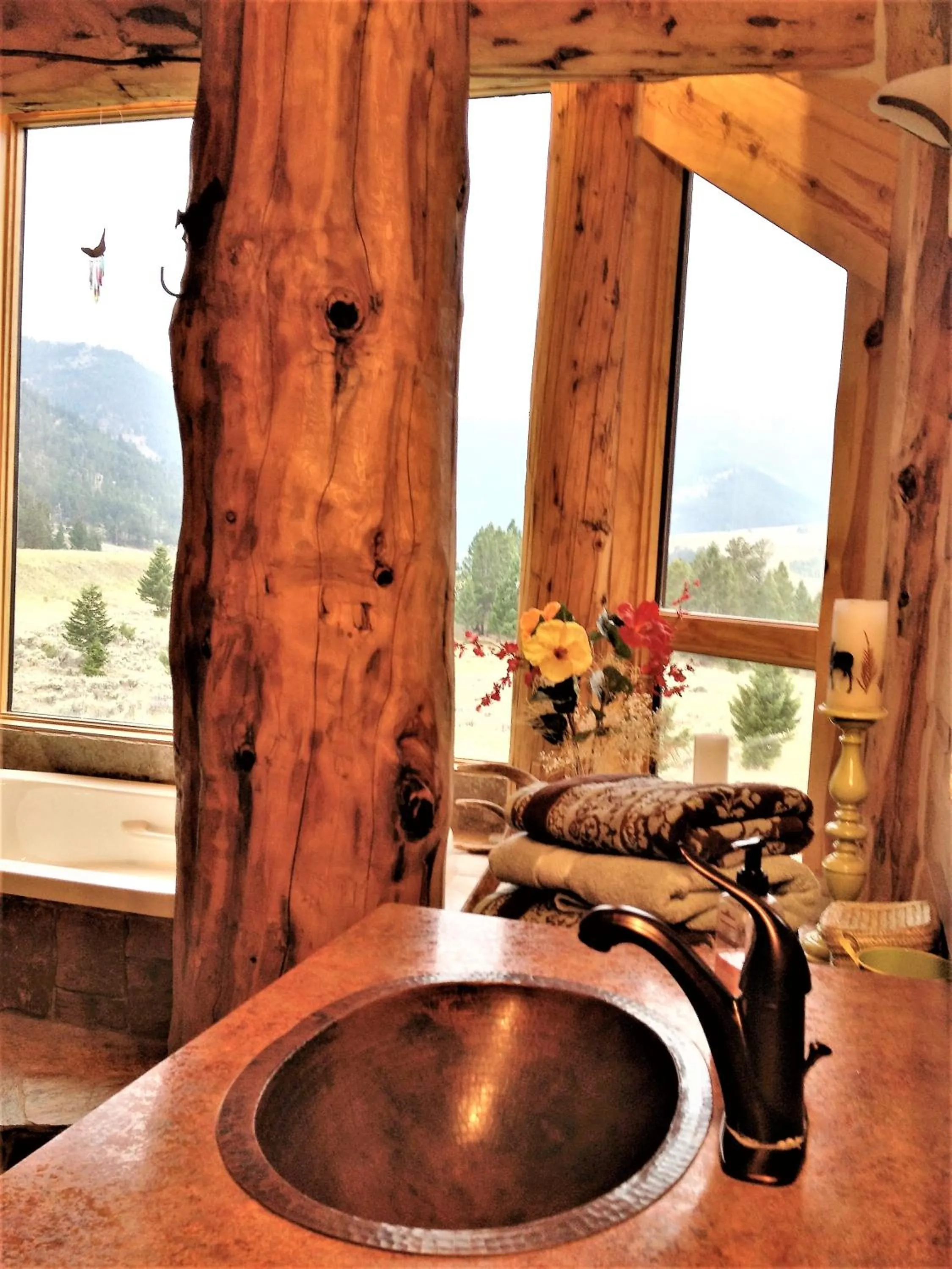 McDonald's Ranch Lodge