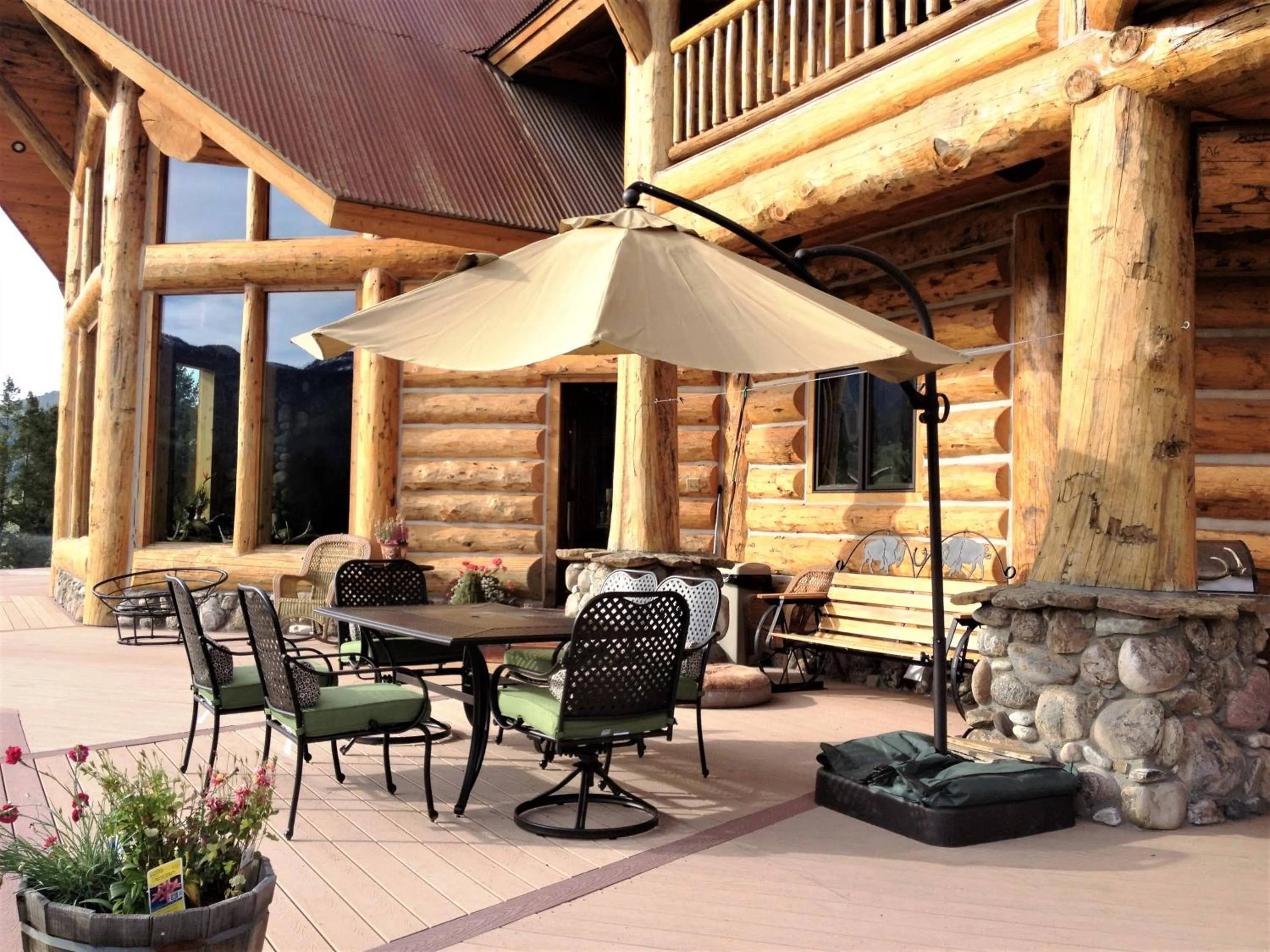 McDonald's Ranch Lodge