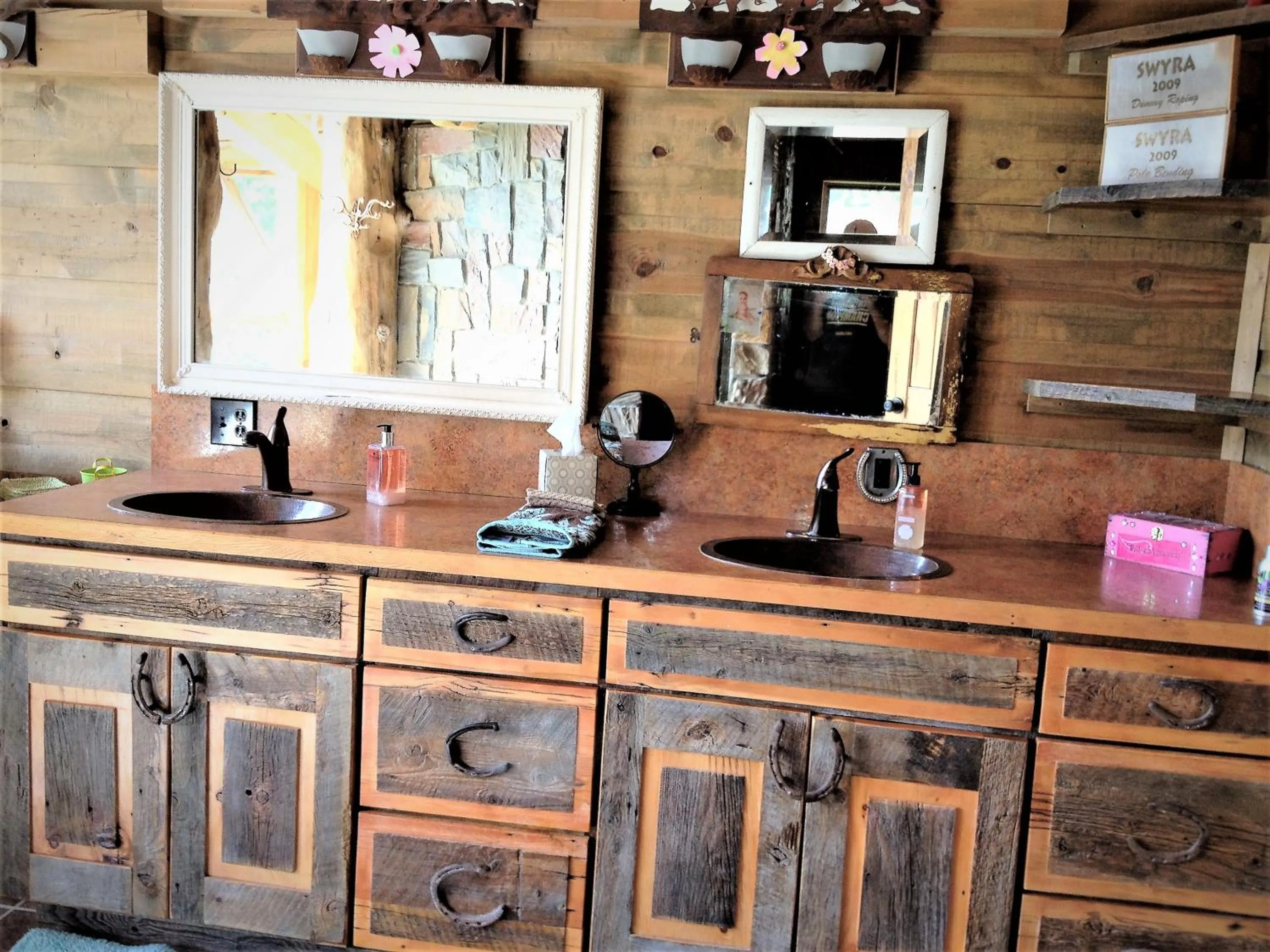 Bathroom in McDonald's Ranch Lodge