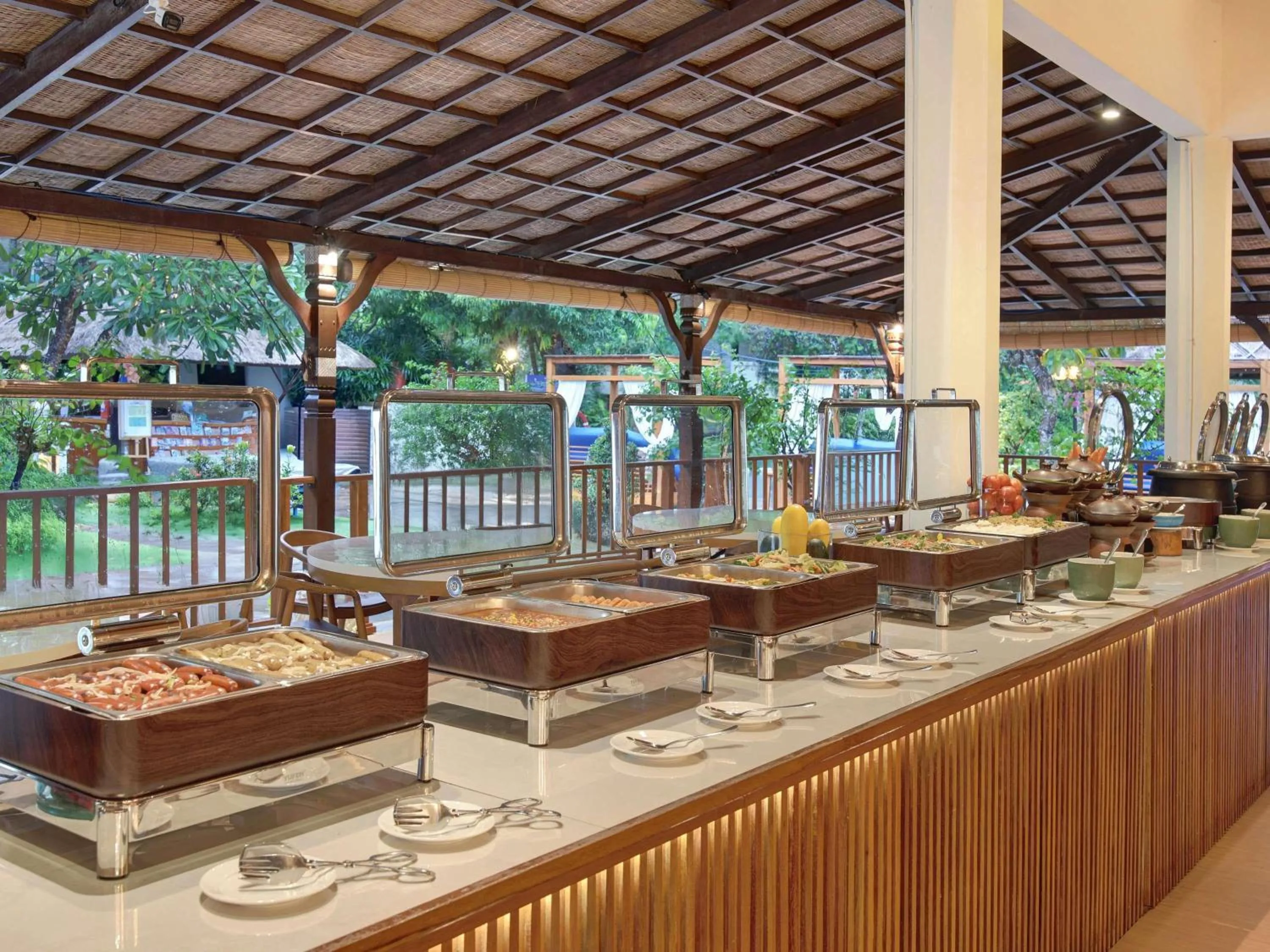 Restaurant/places to eat in Novotel Bali Nusa Dua