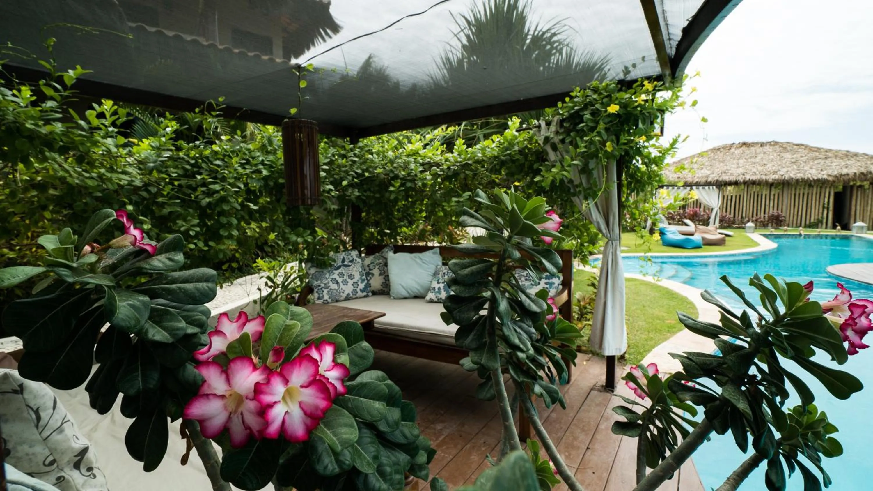 Pool view in 0031 Boutique Hotel & Restaurant Cumbuco