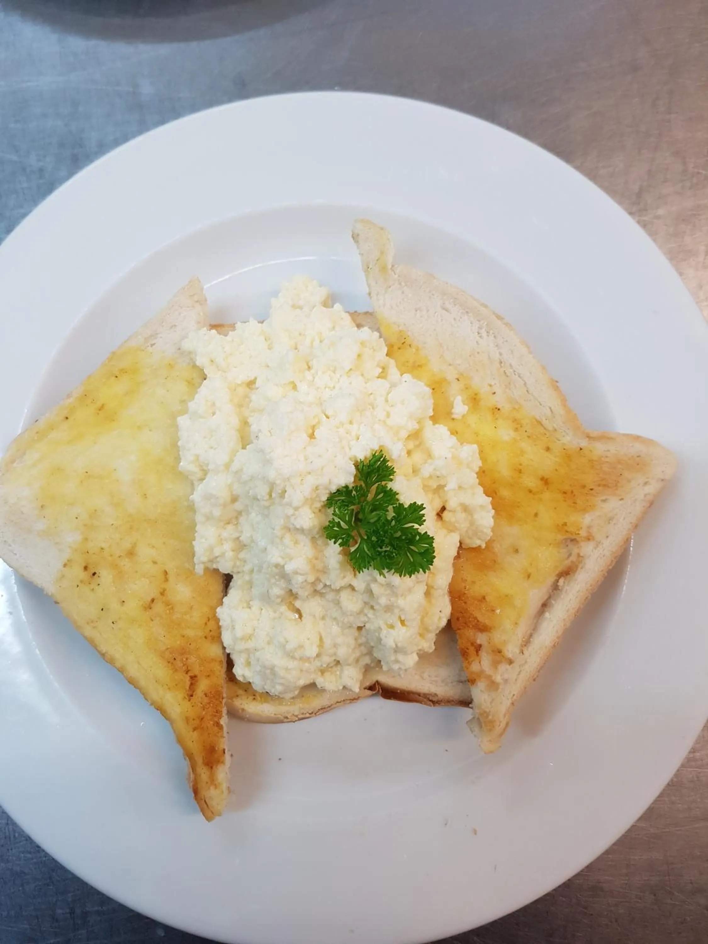 Breakfast in The Savoy