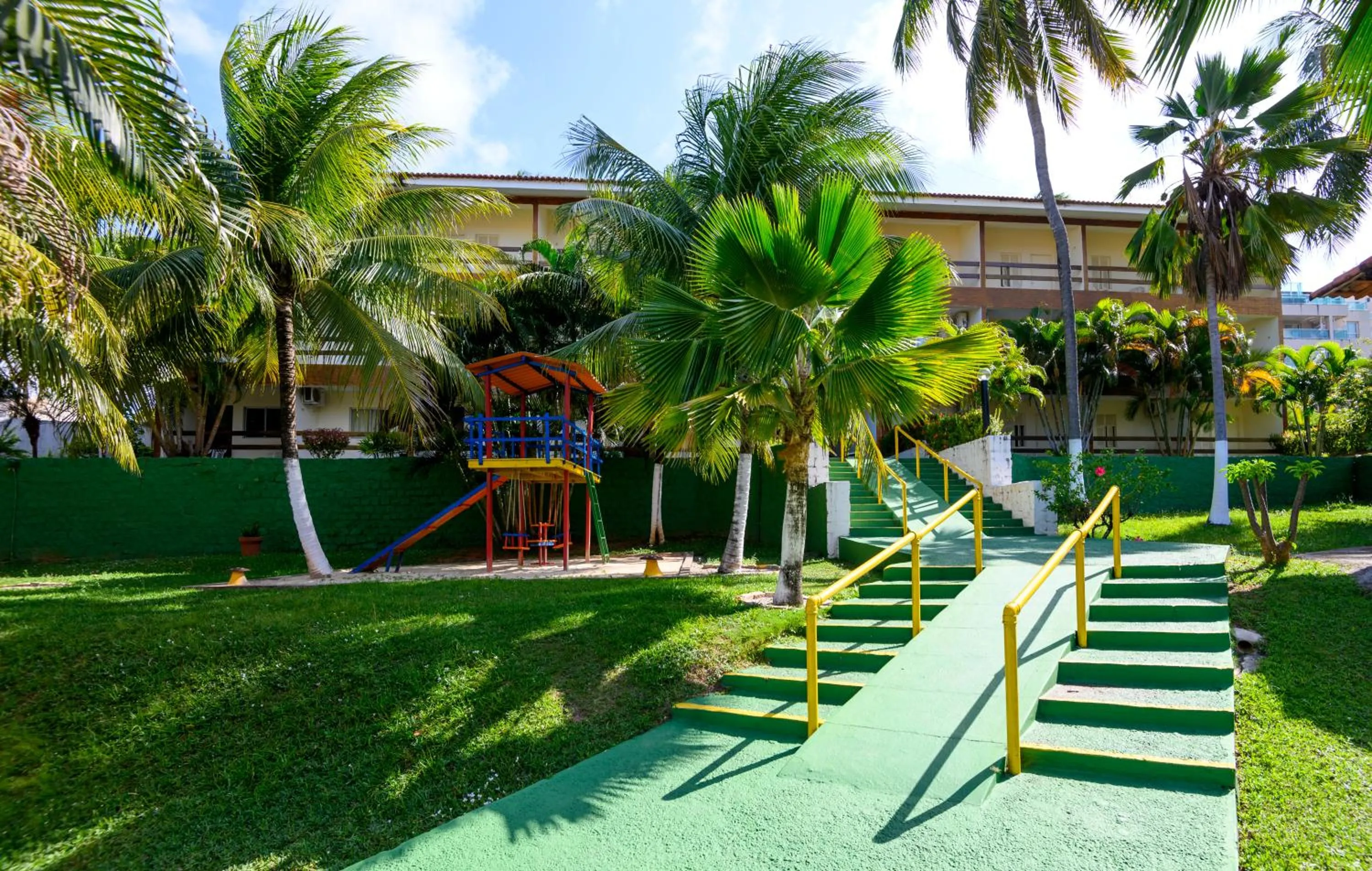 Pirangi Village Hotel