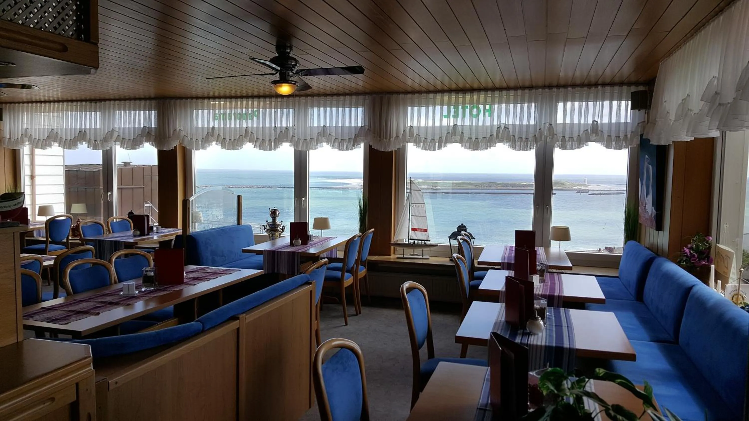 Buffet breakfast in Hotel Panorama Garni