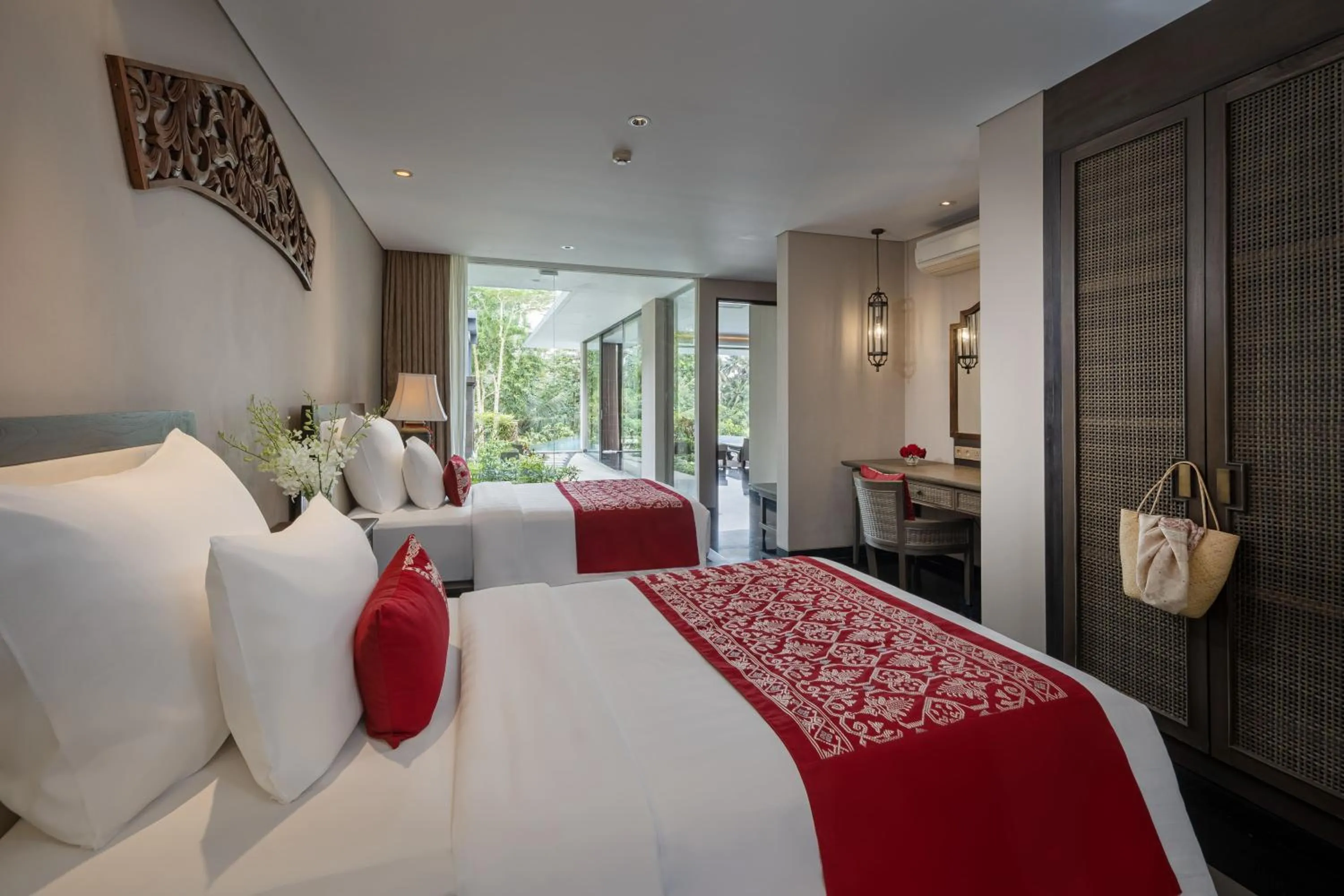 Bedroom, Bed in Kamandalu Ubud