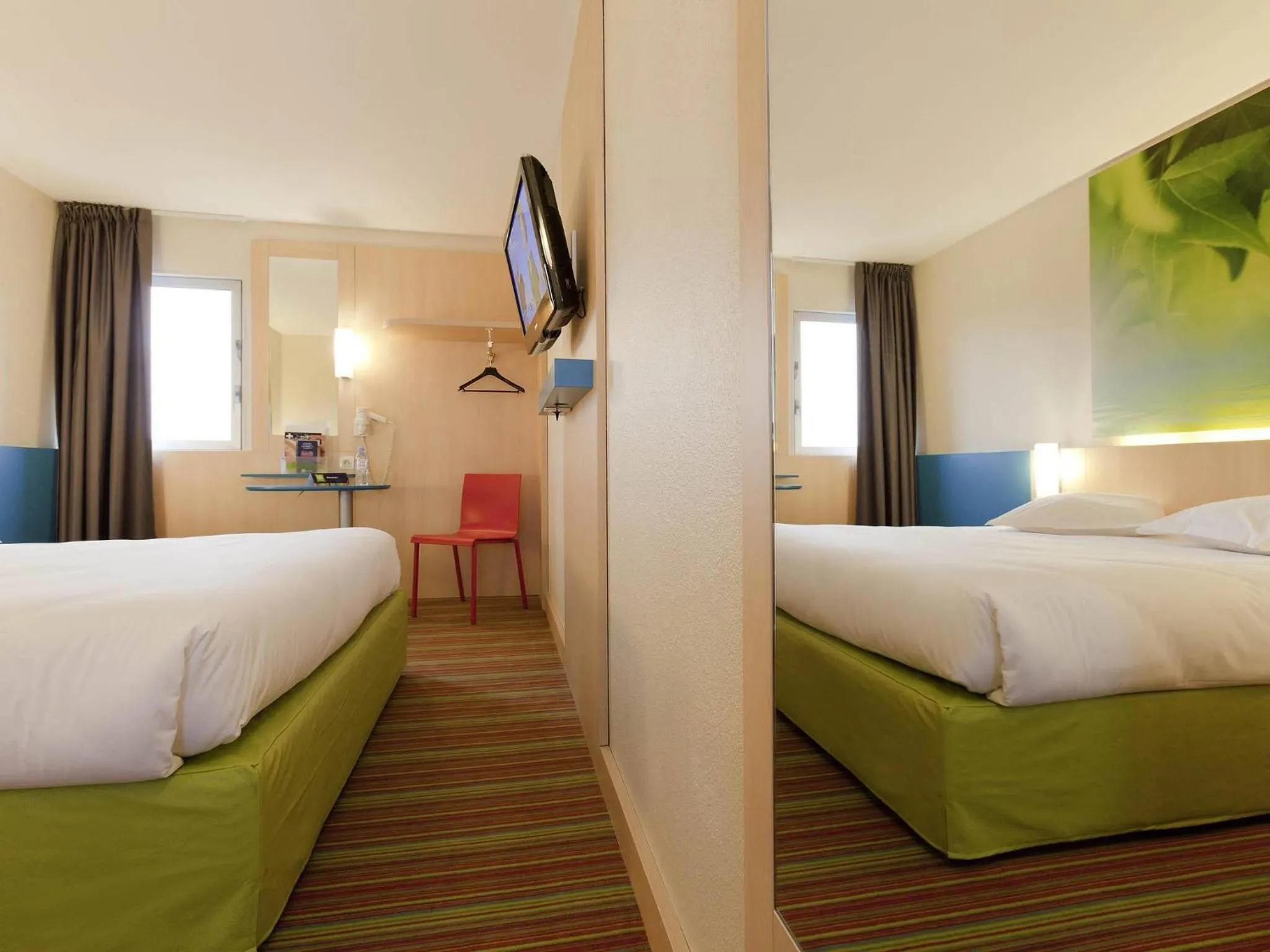 Bedroom, Bed in ibis Styles Paris Roissy-CDG