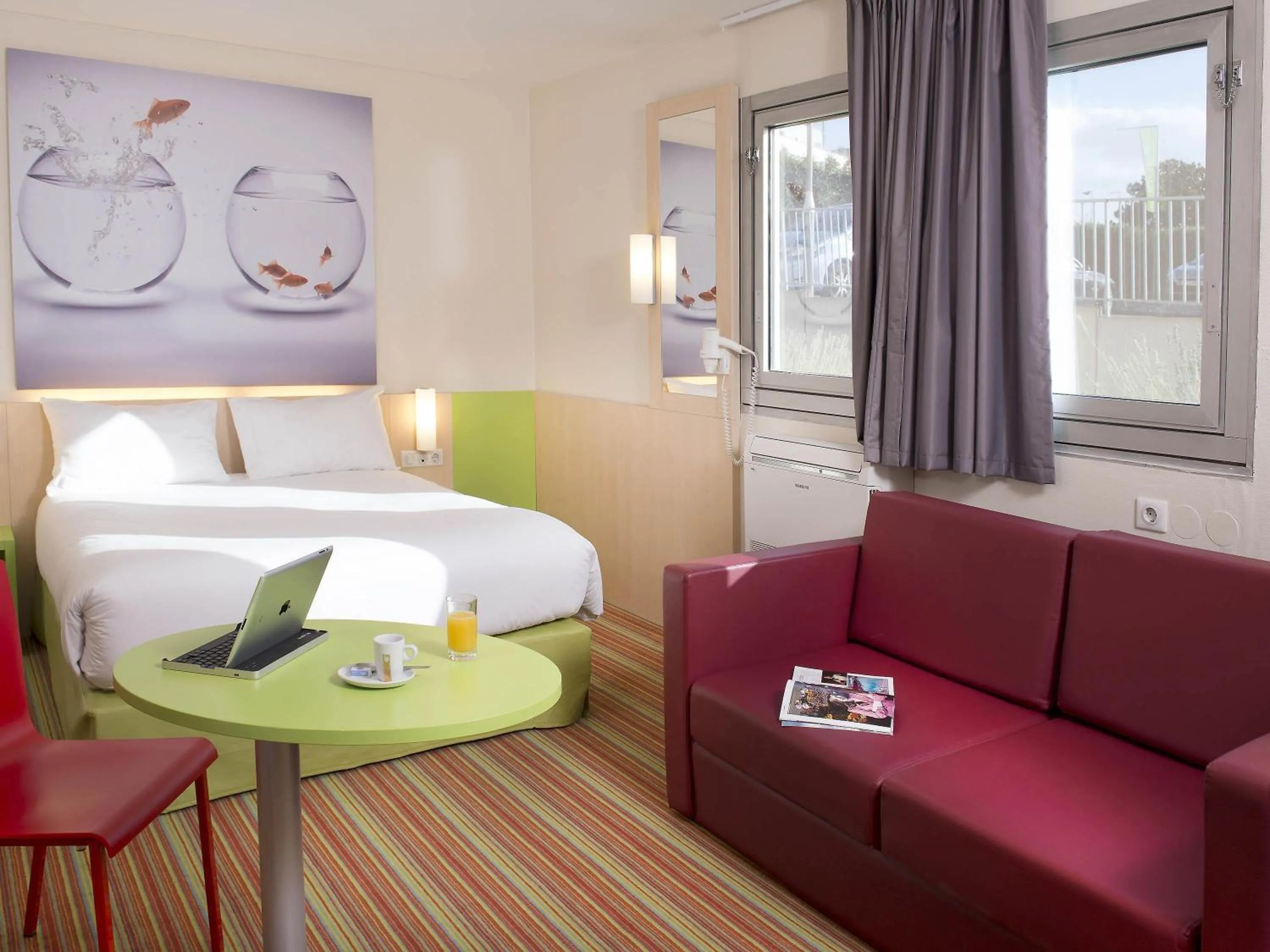 Bedroom, Bed in ibis Styles Paris Roissy-CDG