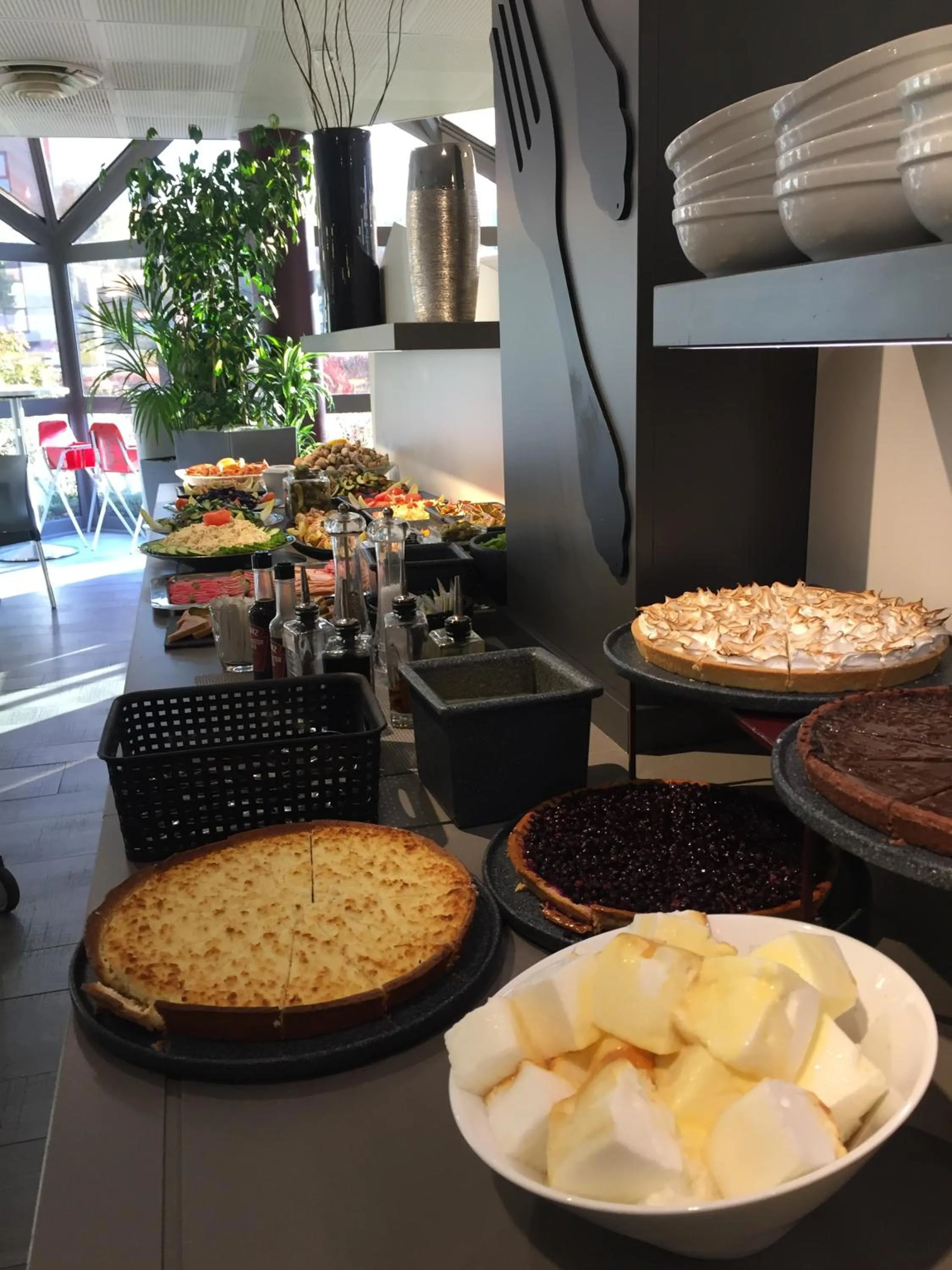 Lunch in ibis Styles Paris Roissy-CDG