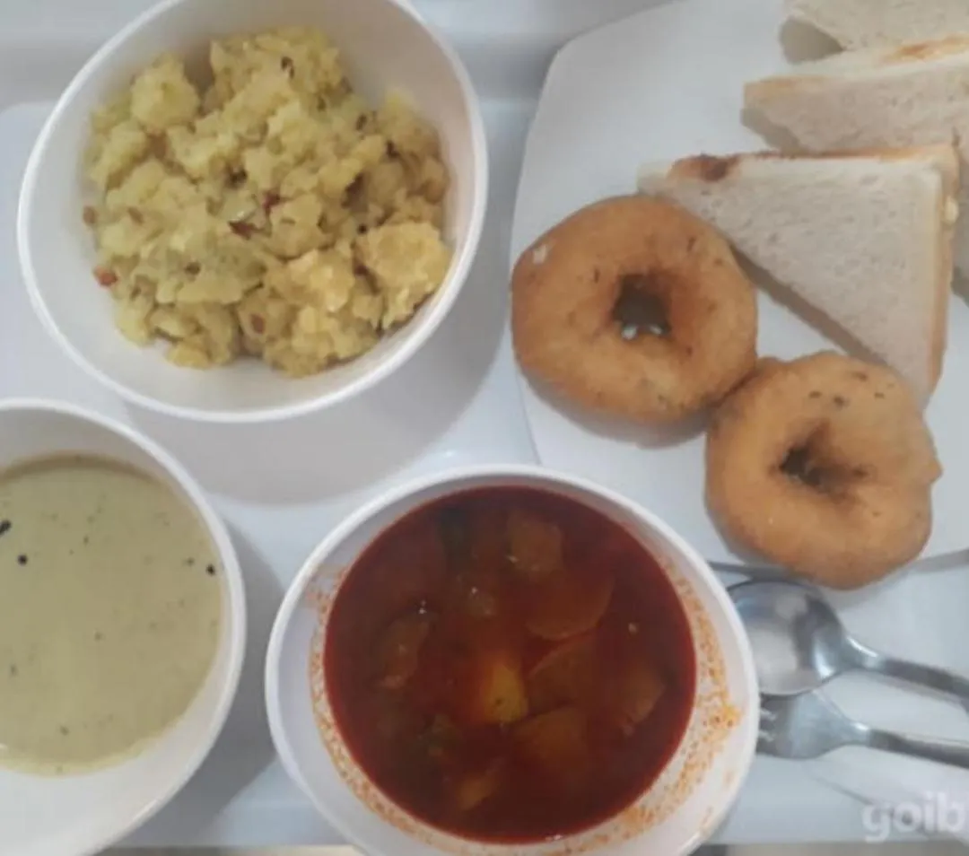 Breakfast in Hotel Alfa International Near Nanavati Hospital Mumbai Near Airport Mumbai Near Juhu Beach
