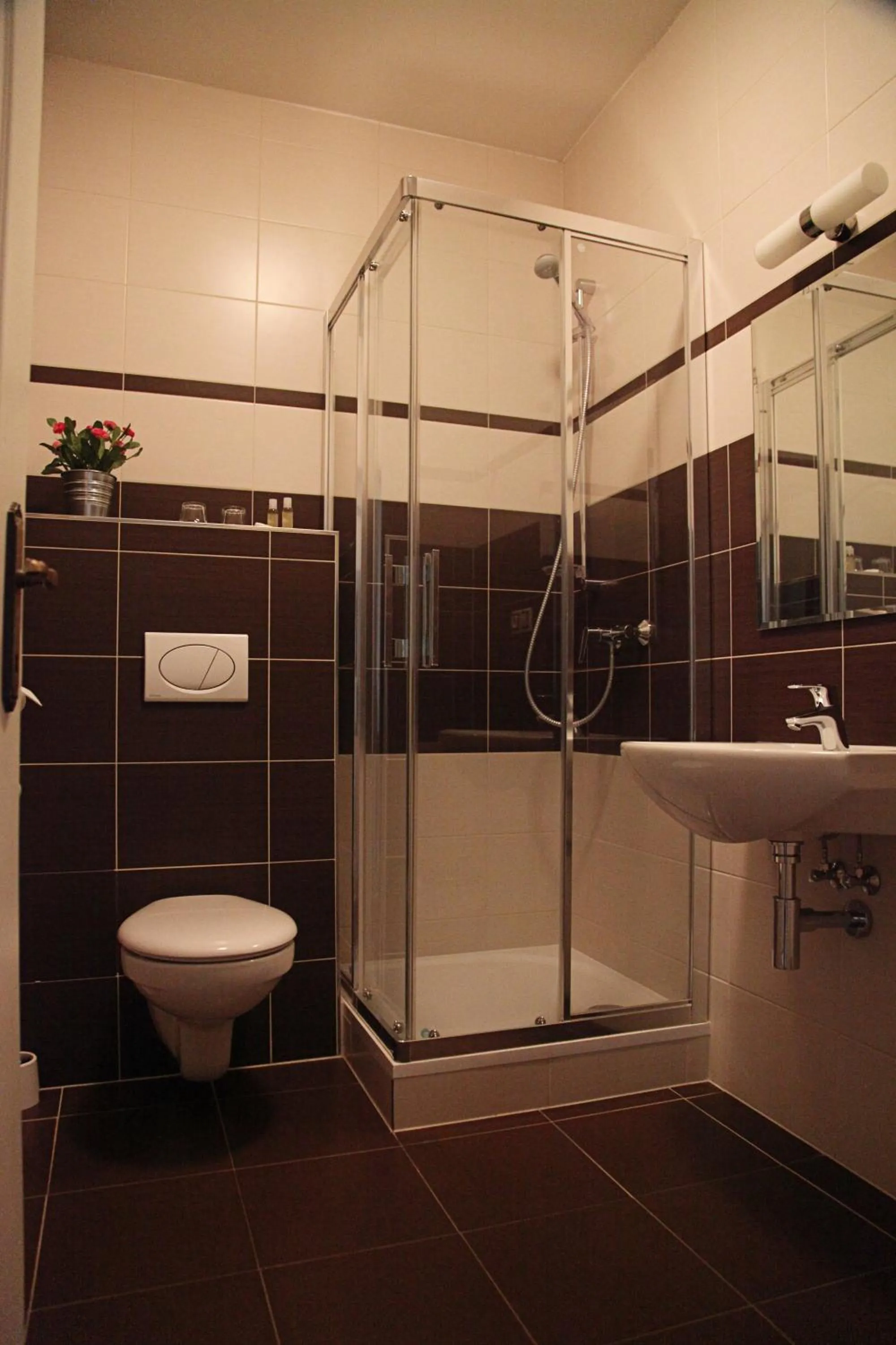 Bathroom in Hotel U Hradu