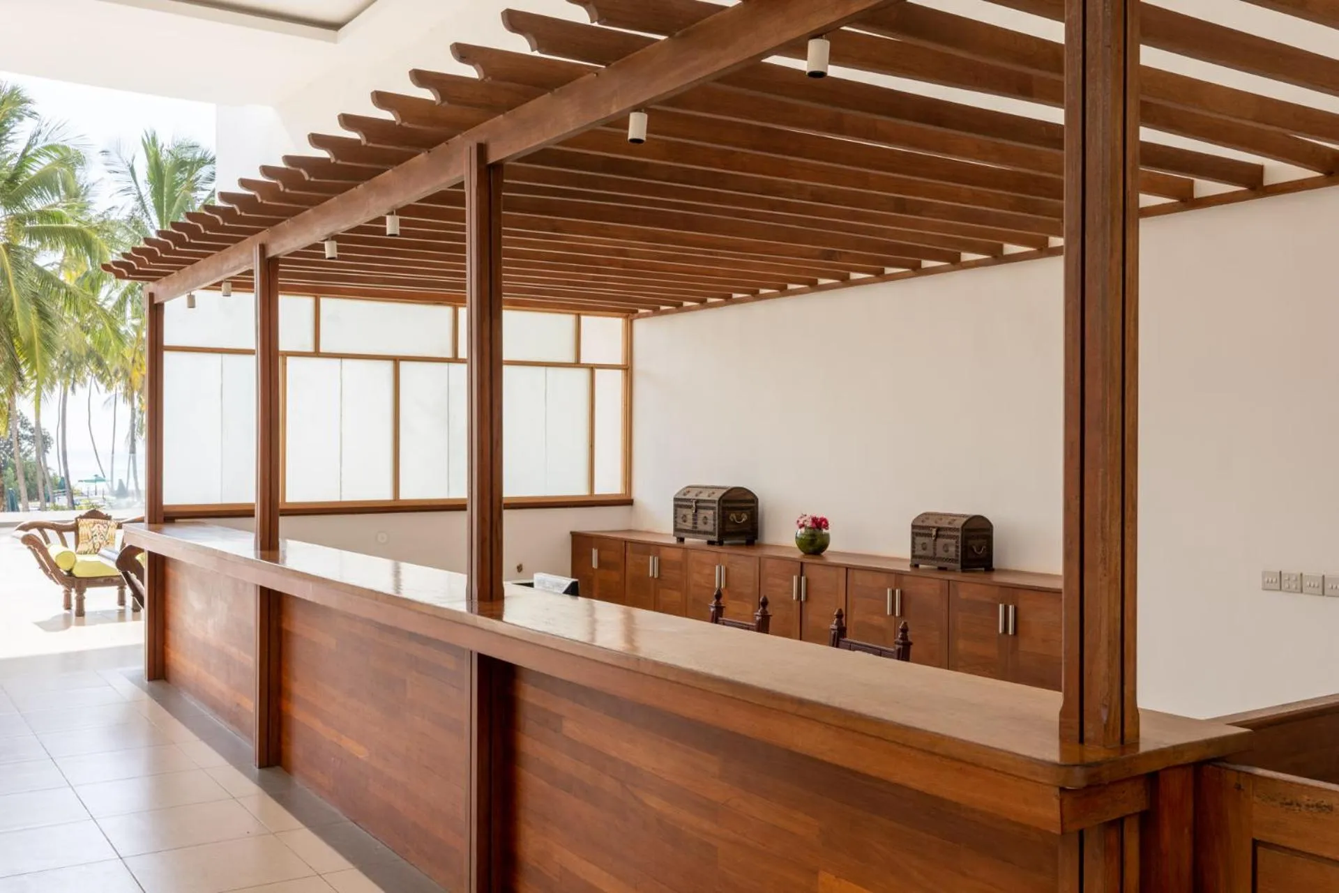 Lobby or reception in Sun N Sand Beach Resort