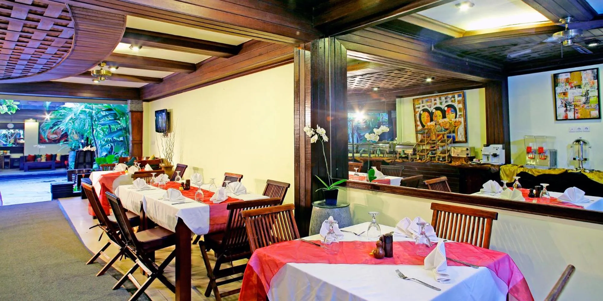 Restaurant/places to eat in The Bali Dream Villa Seminyak