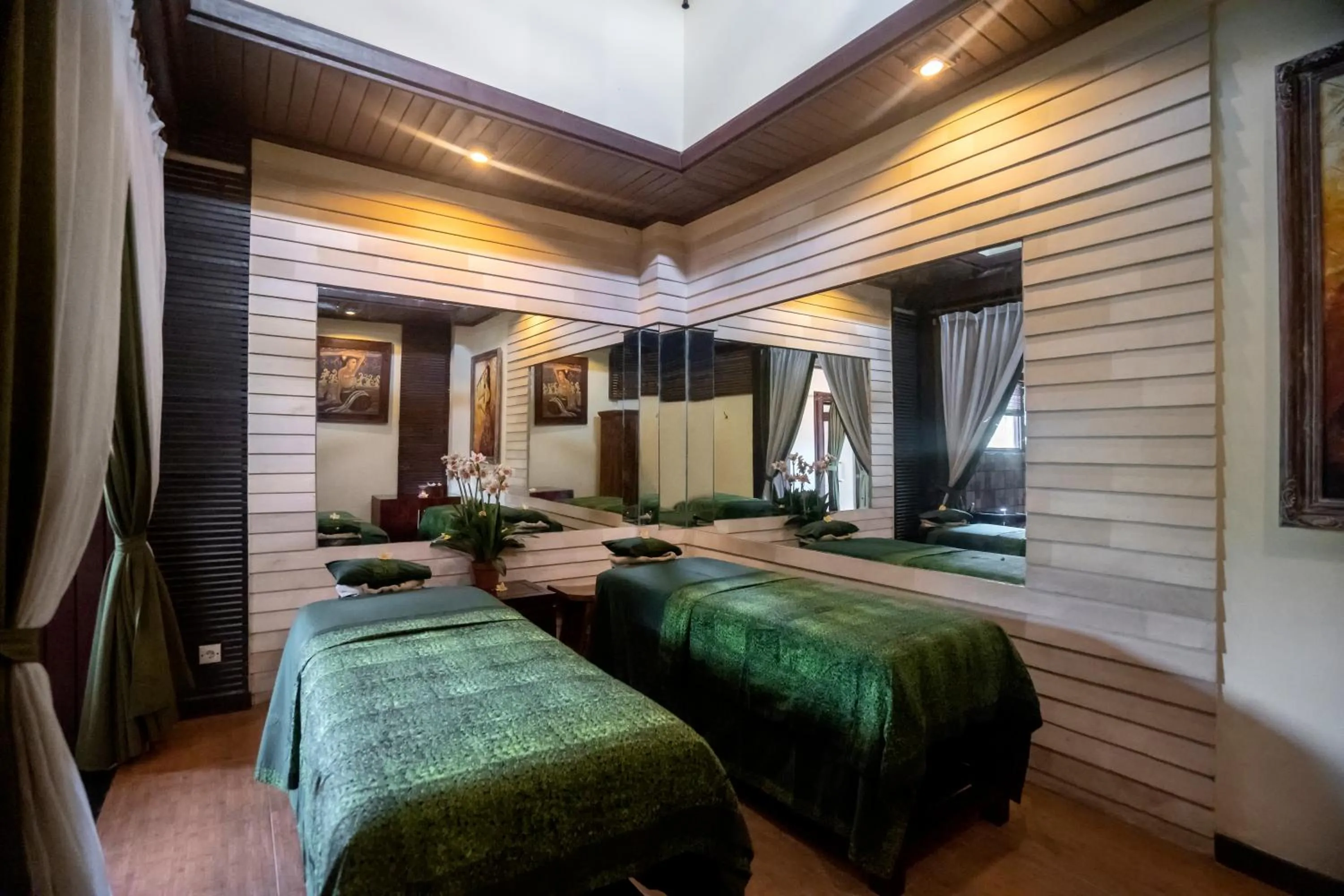 Massage, Bed in The Bali Dream Villa Seminyak