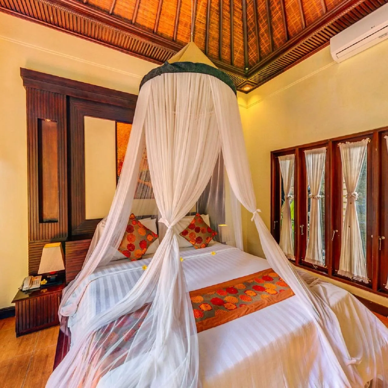 Bed in The Bali Dream Villa Seminyak