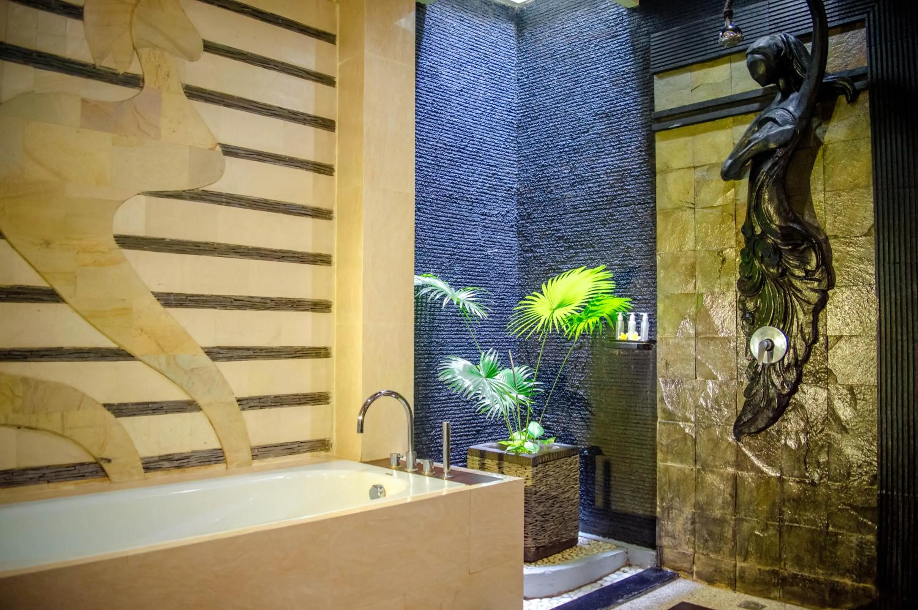 Shower in The Bali Dream Villa Seminyak