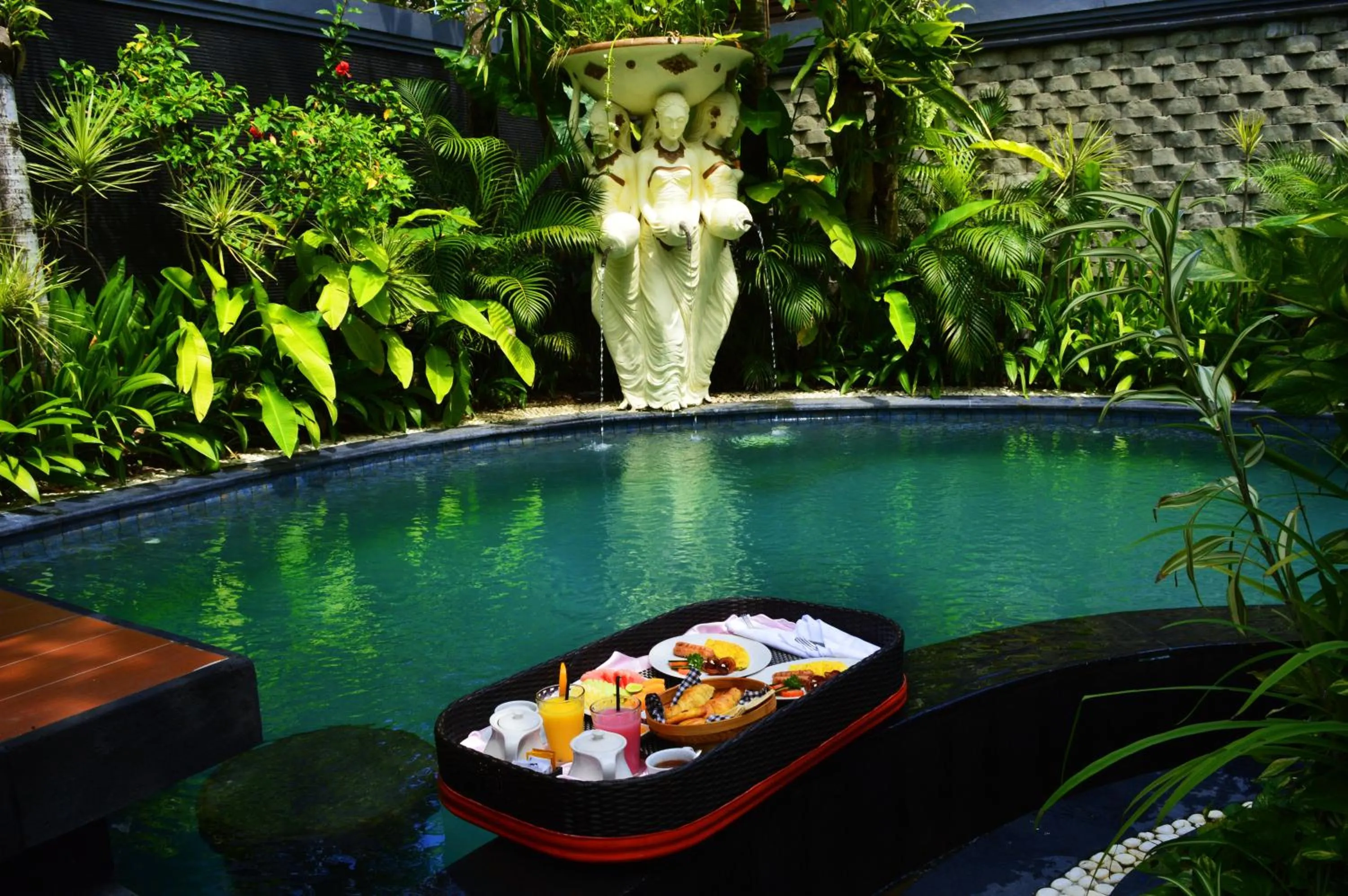 Garden in The Bali Dream Villa Seminyak