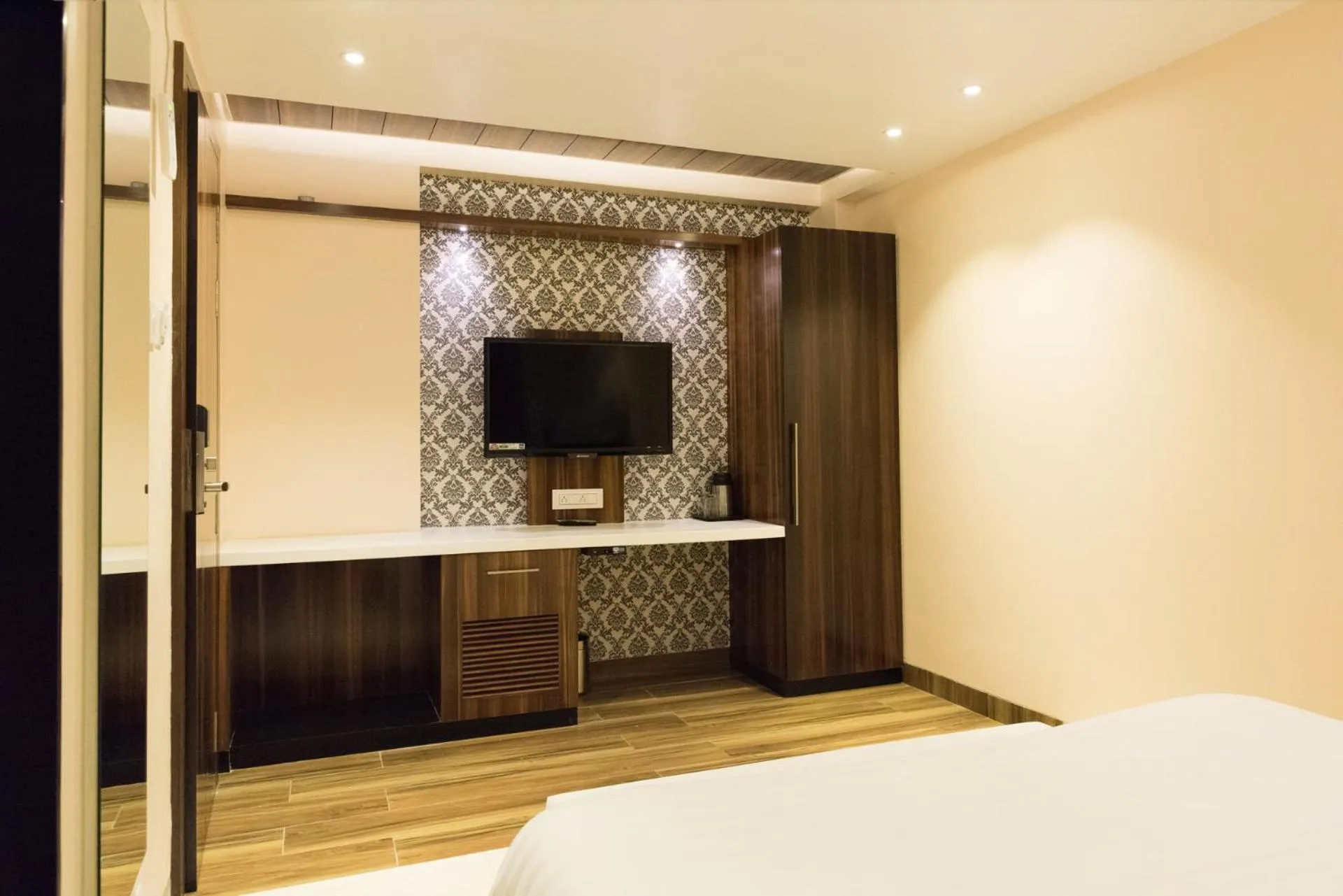 TV and multimedia, Bed in Hotel Sangat Regency