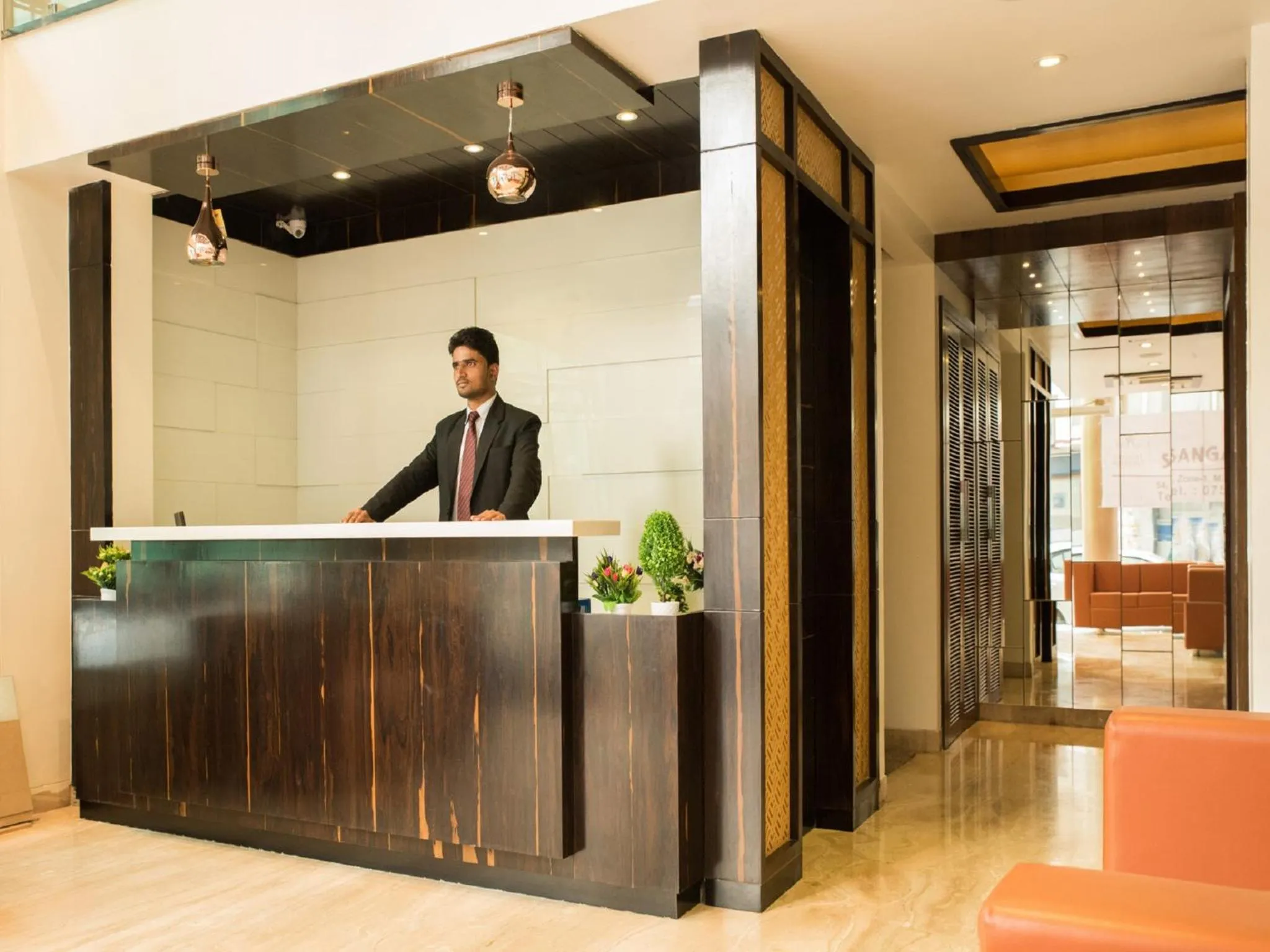 Lobby or reception in Hotel Sangat Regency