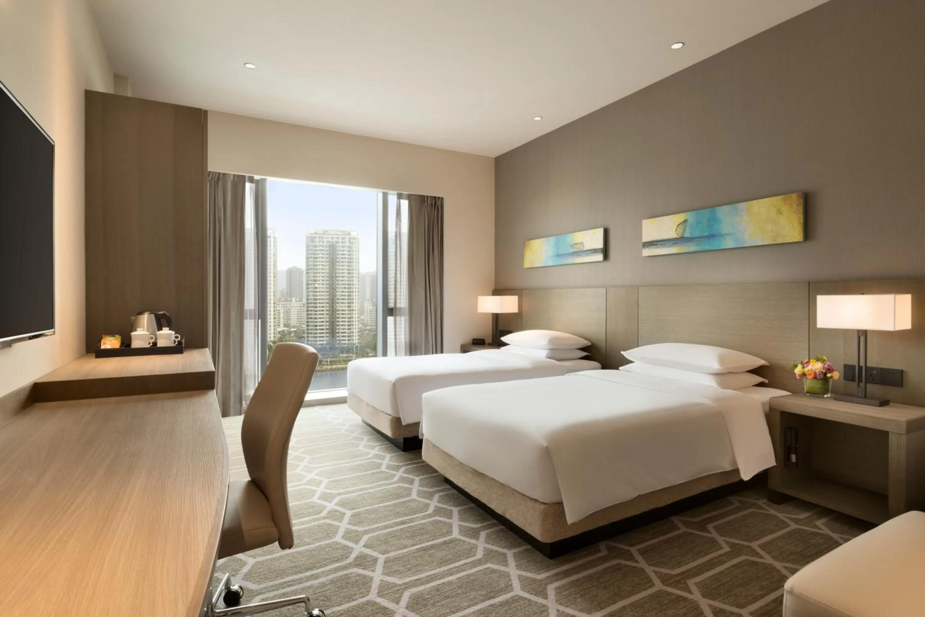 Photo of the whole room, Bed in Hyatt Place Zhuhai Jinshi