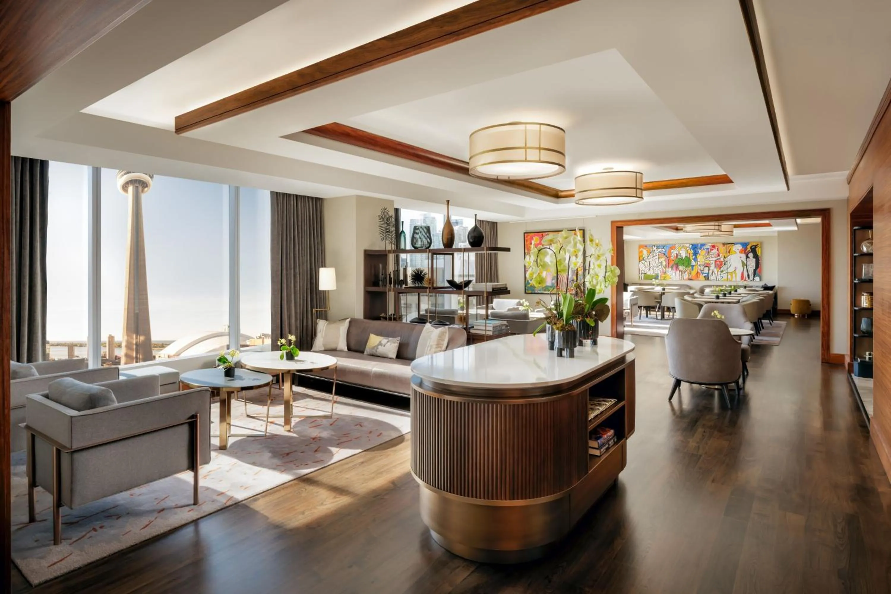 Lounge or bar in The Ritz-Carlton, Toronto