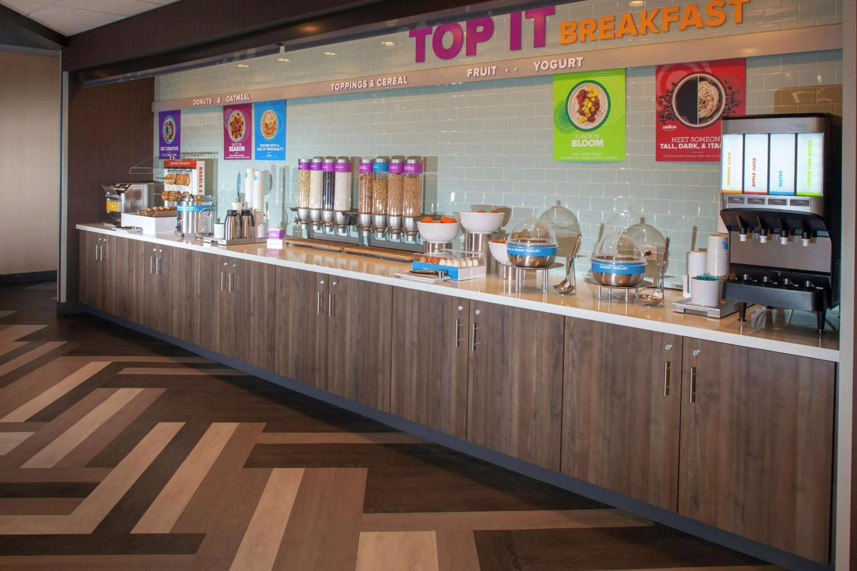 Restaurant/places to eat in Tru By Hilton Farmville Va