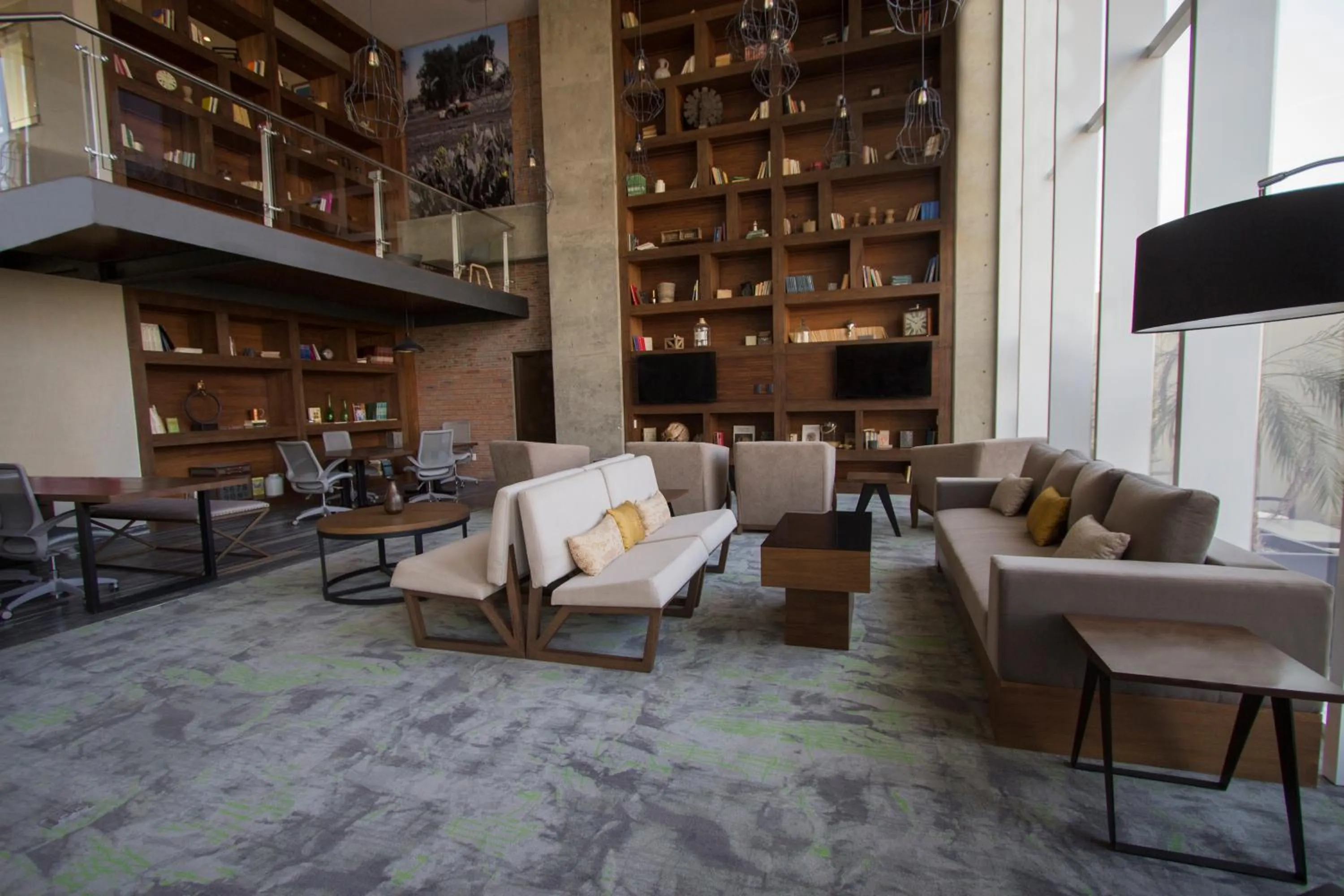 Lobby or reception in Fiesta Inn Suites Aeropuerto del Bajío