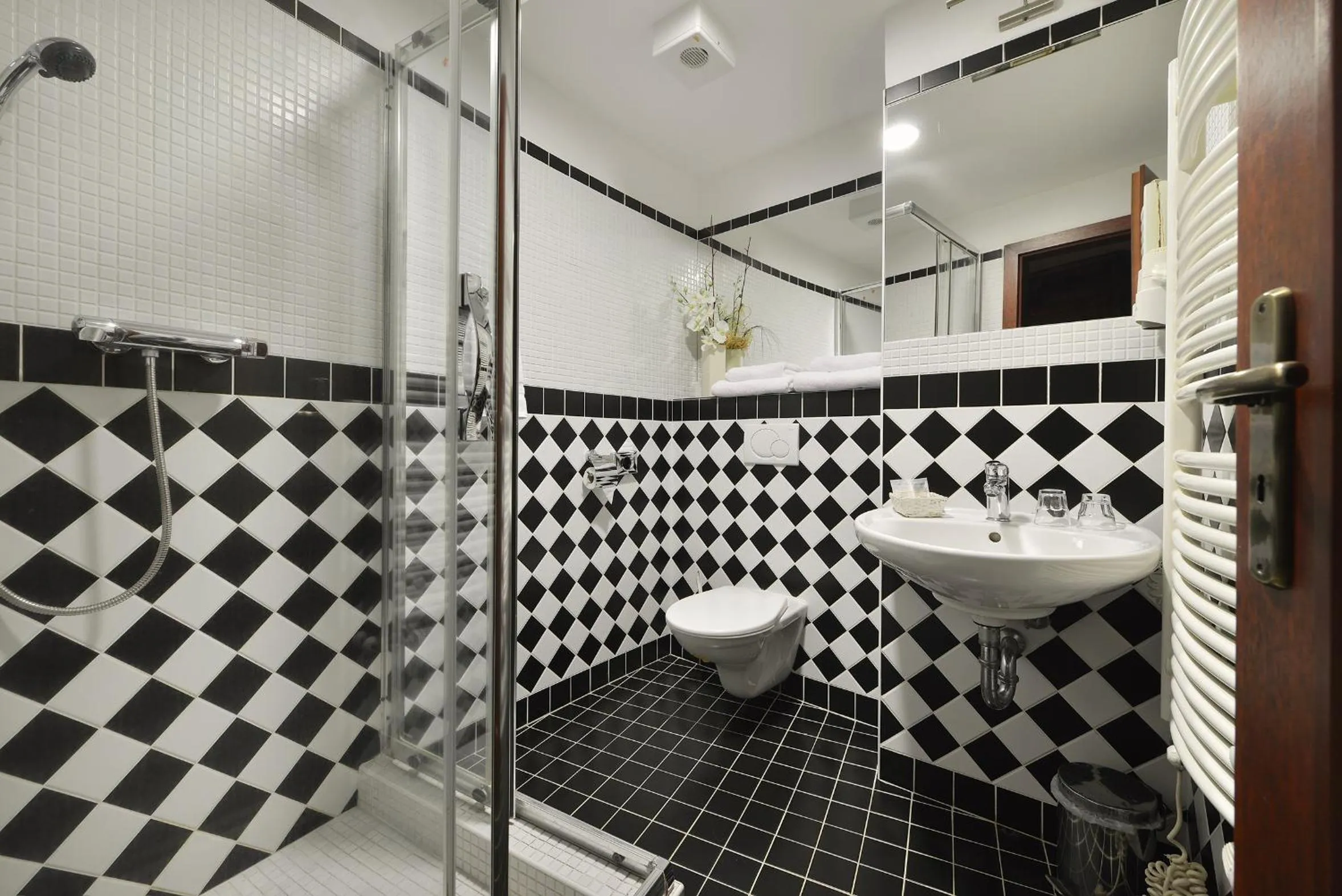 Shower in Wellness Golf Hotel Morris