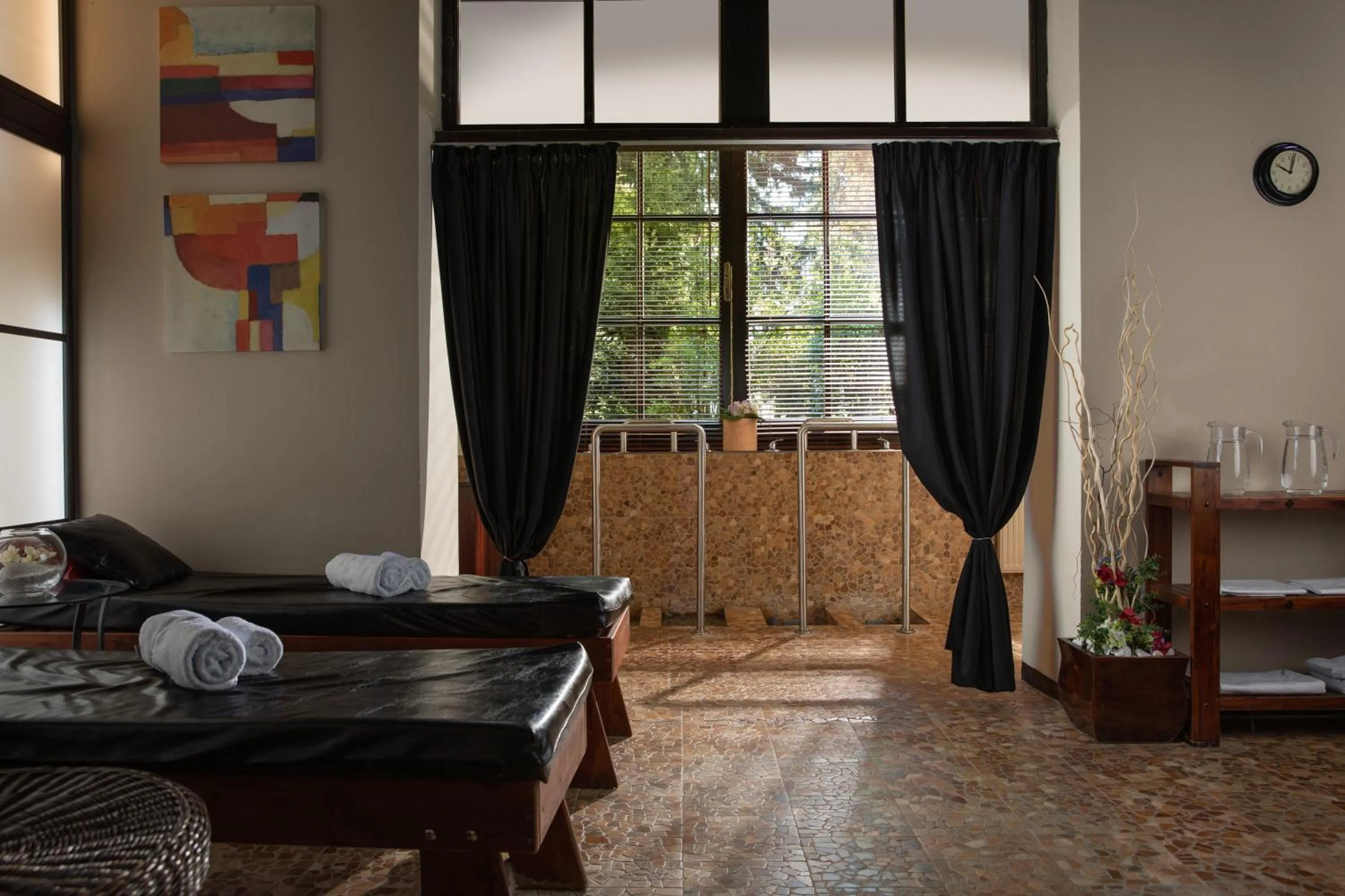 Massage, Bed in Wellness Golf Hotel Morris