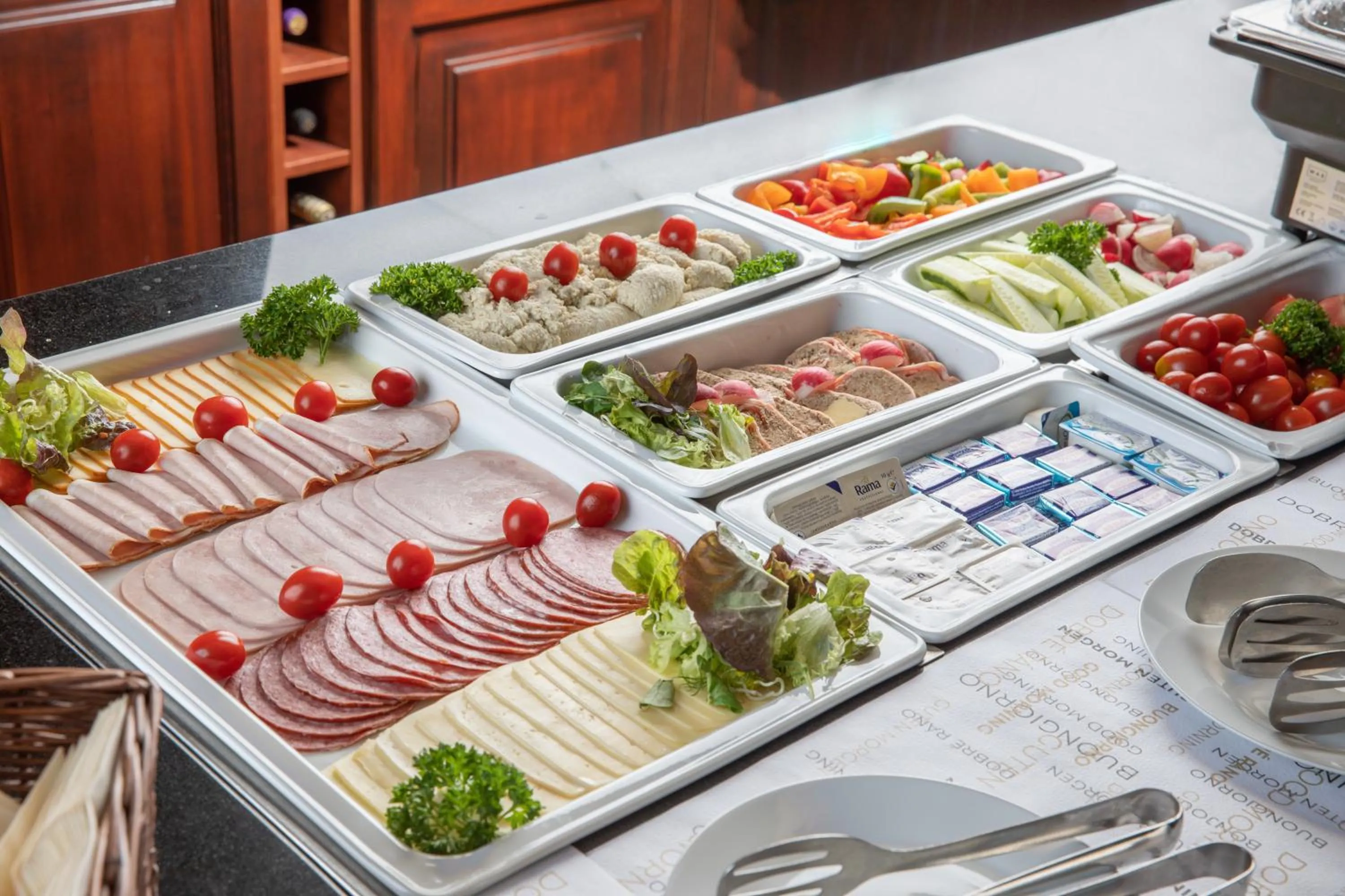 Breakfast in Wellness Golf Hotel Morris